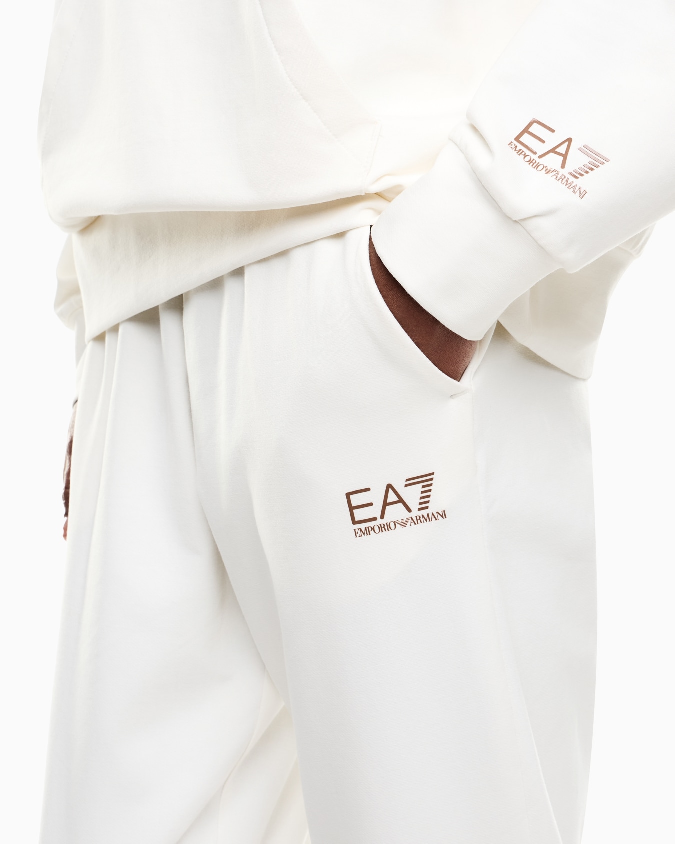 Stretch cotton jersey hooded tracksuit Slide 4