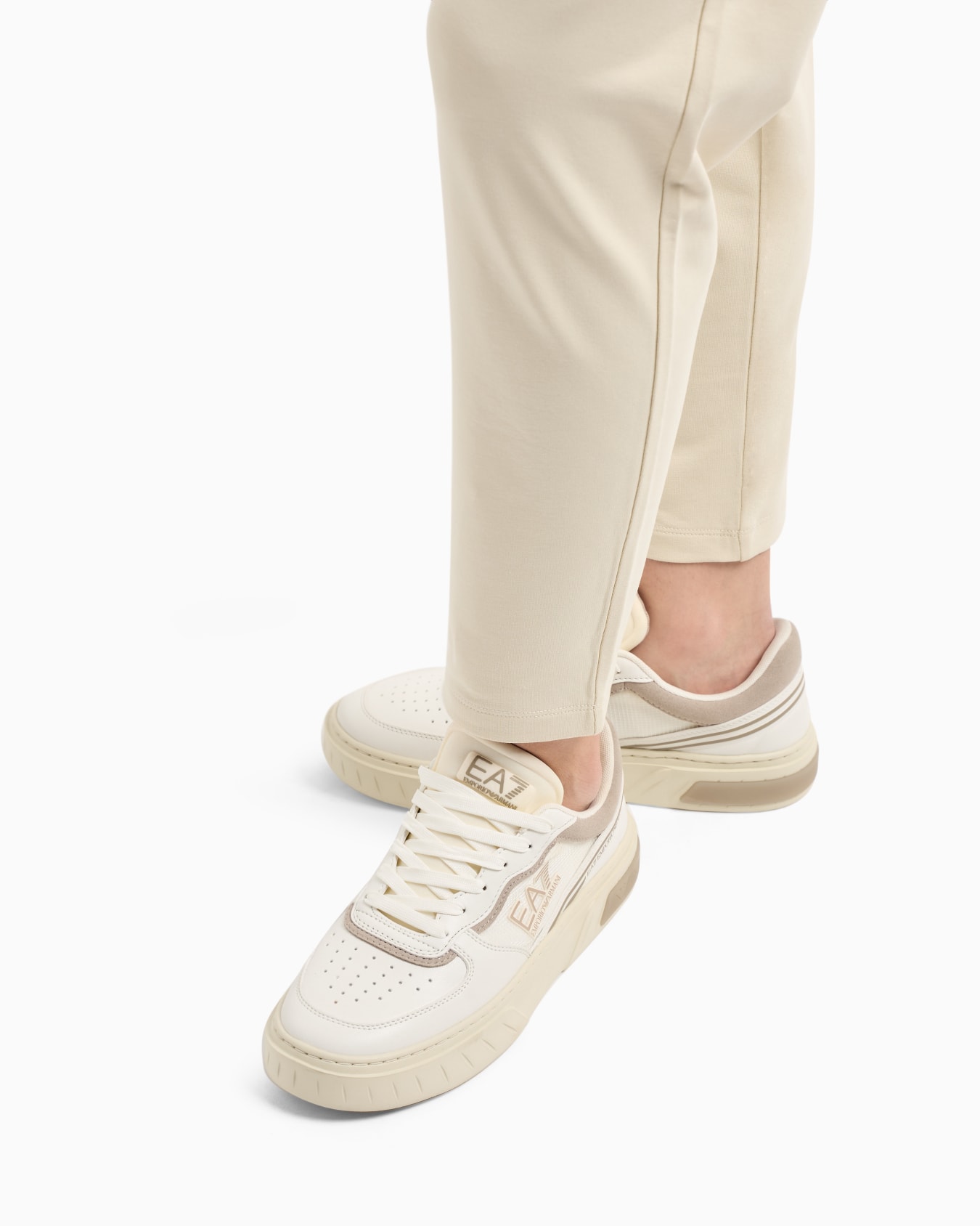 Cotton and modal blend tracksuit Slide 4