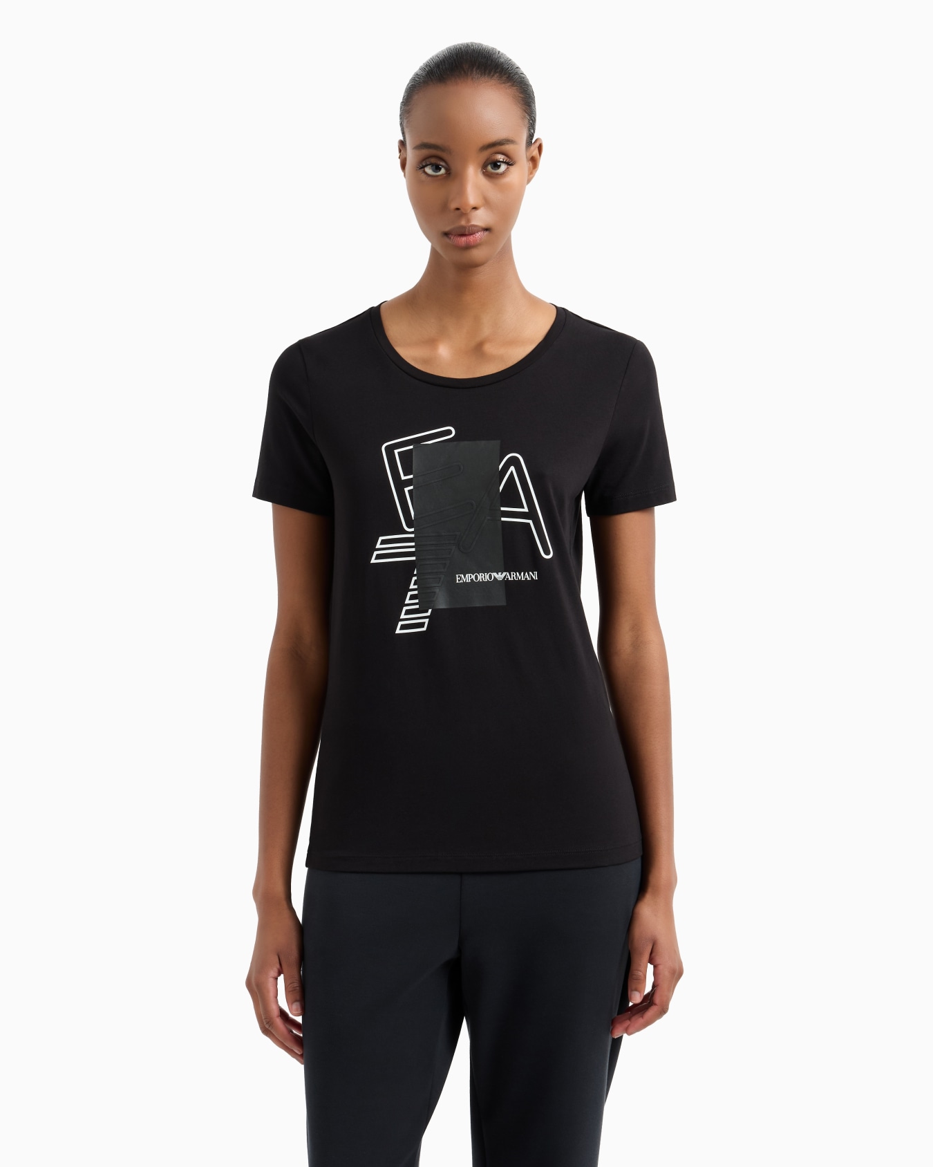 Camiseta de cuello redondo Logo Series de algodón elástico  Diapositiva 3