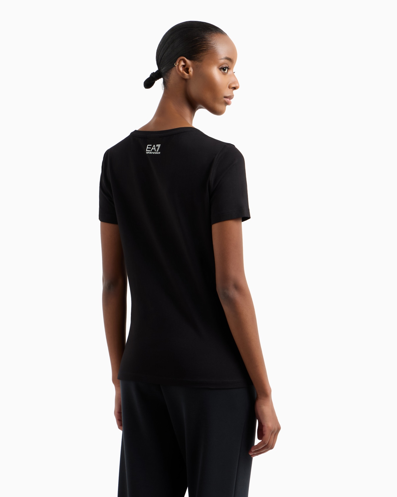 Camiseta de cuello redondo Logo Series de algodón elástico  Diapositiva 2