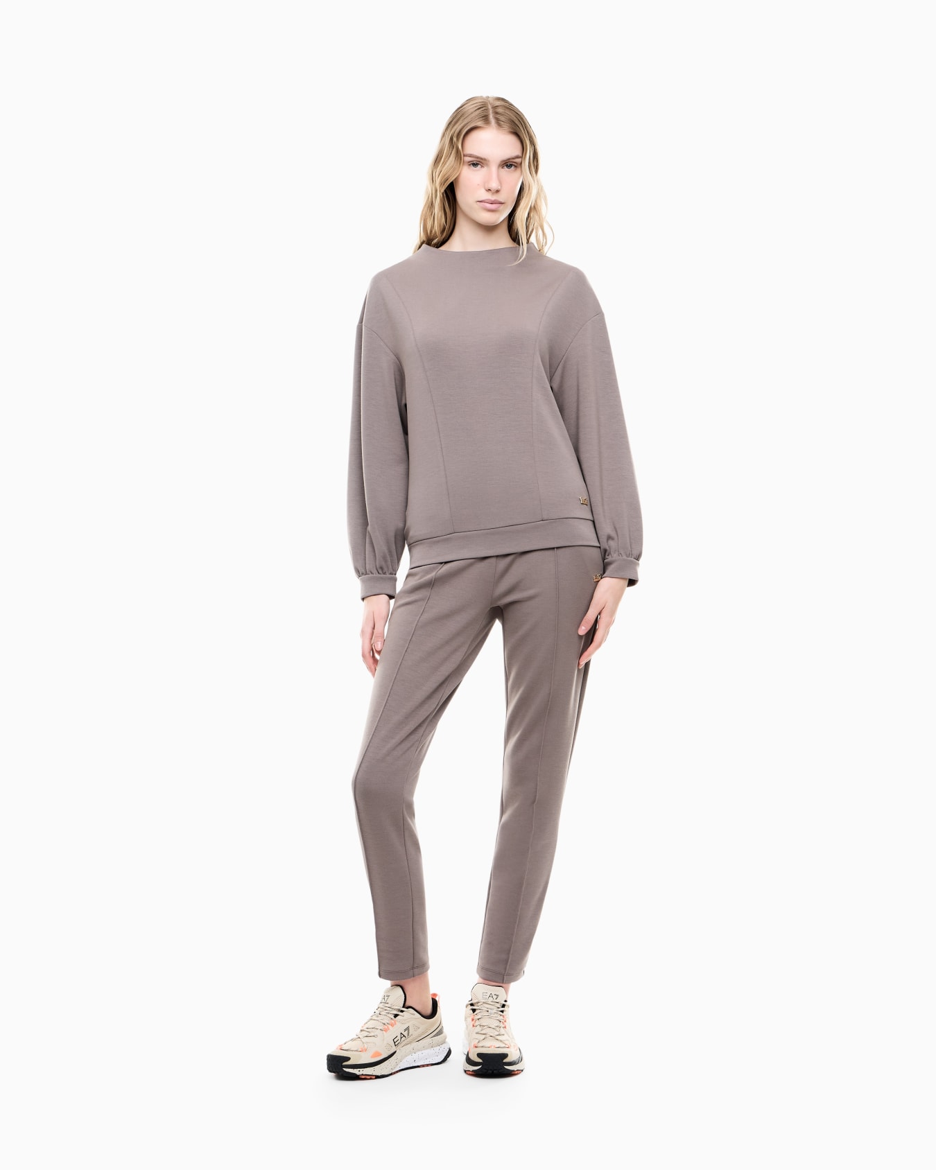 Tracksuit Core Lady Relax in modal blend with oversized fit Slide 1