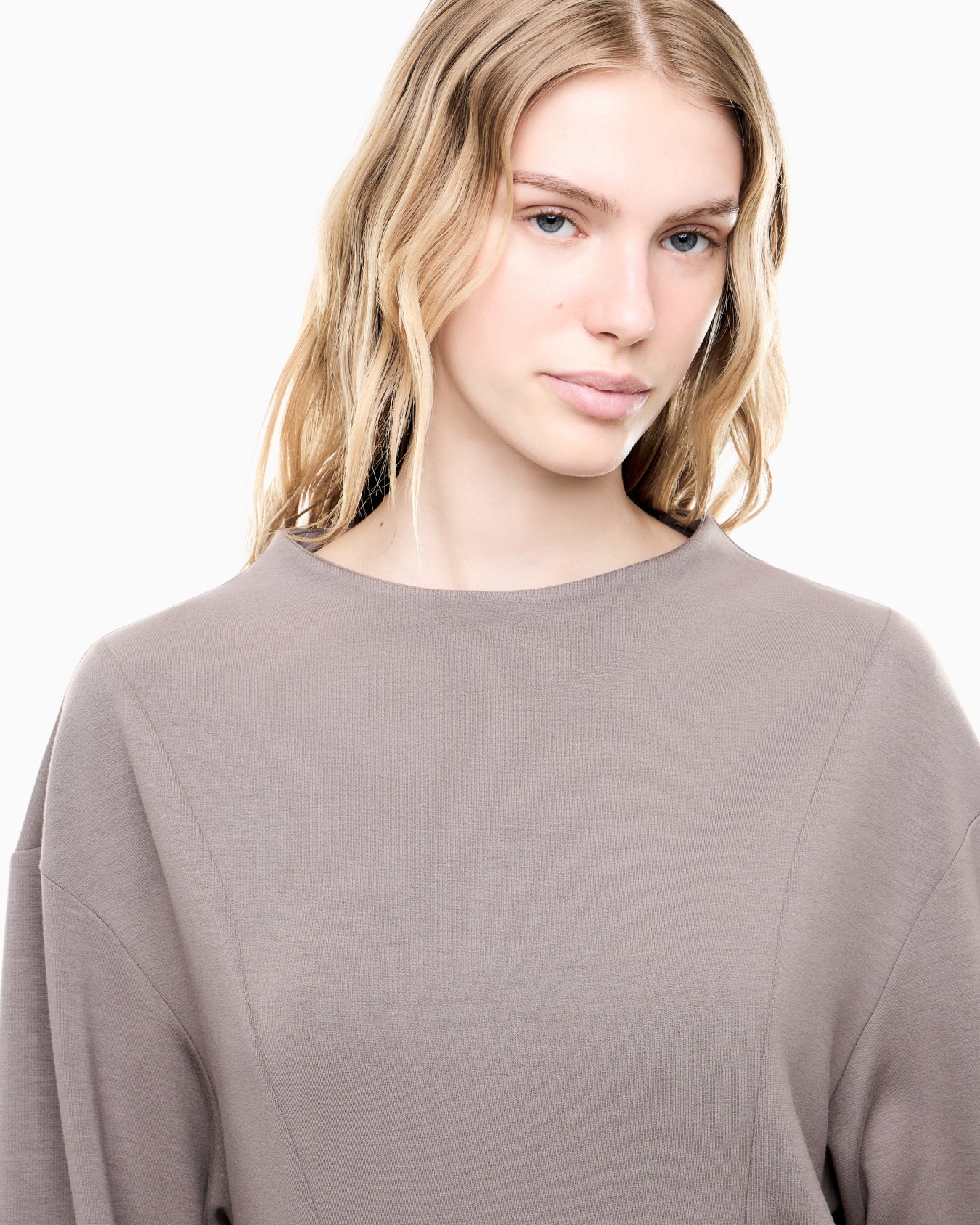 Tracksuit Core Lady Relax in modal blend with oversized fit Slide 3