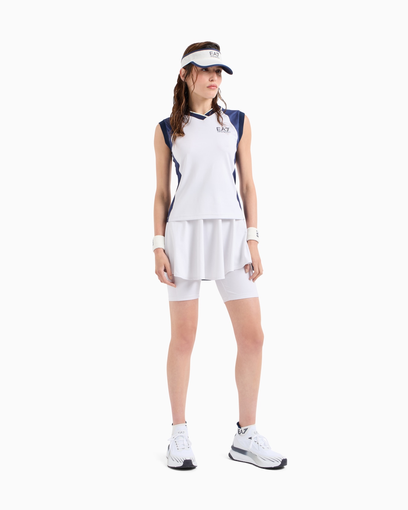 Tennis Pro mini skirt in VENTUS7 technical fabric  Slide 1