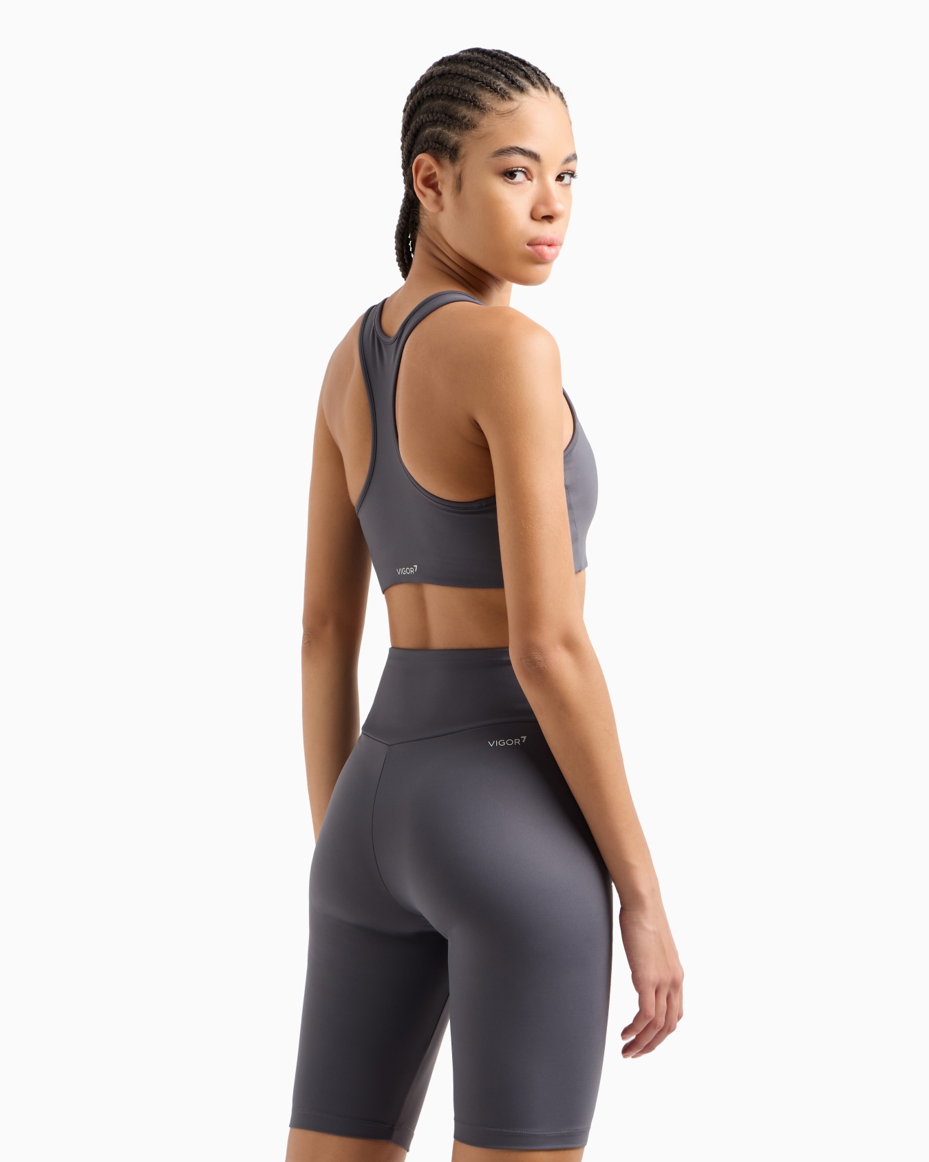 Dynamic Athlete sports bra in VIGOR7 technical fabric Slide 2