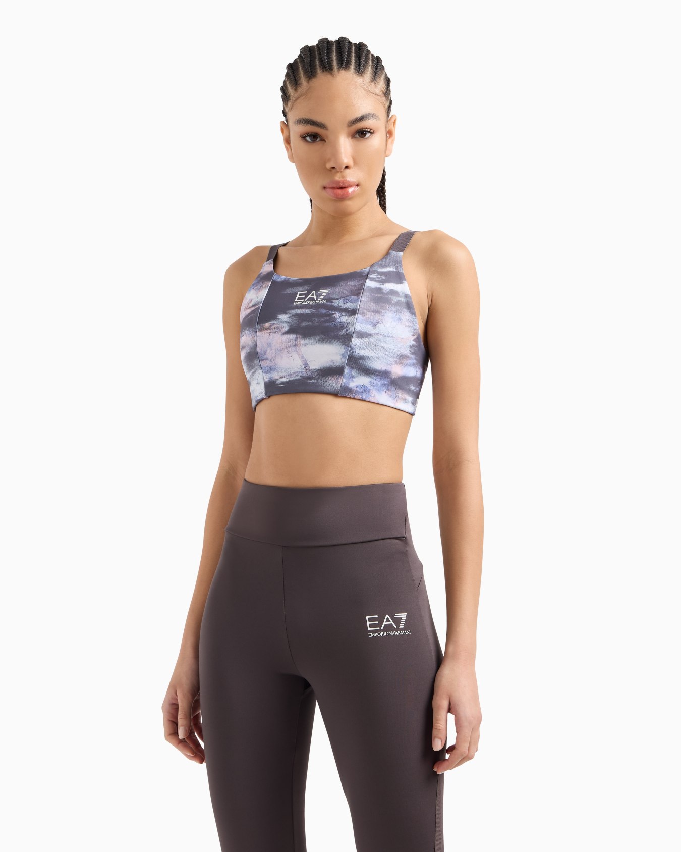 Dynamic Athlete sports bra in VENTUS7 technical fabric Slide 3