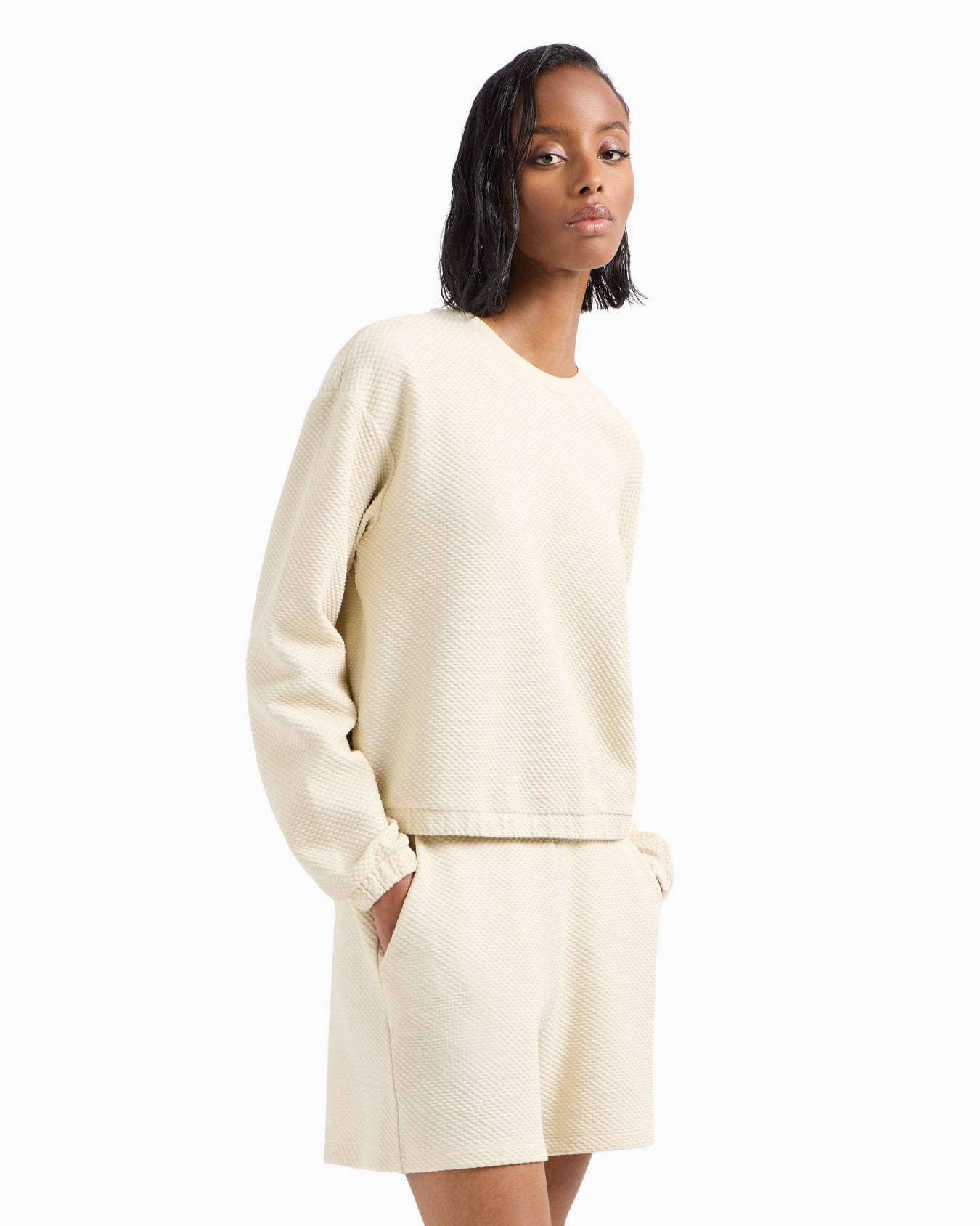 Stretch-cotton blend shorts Slide 3