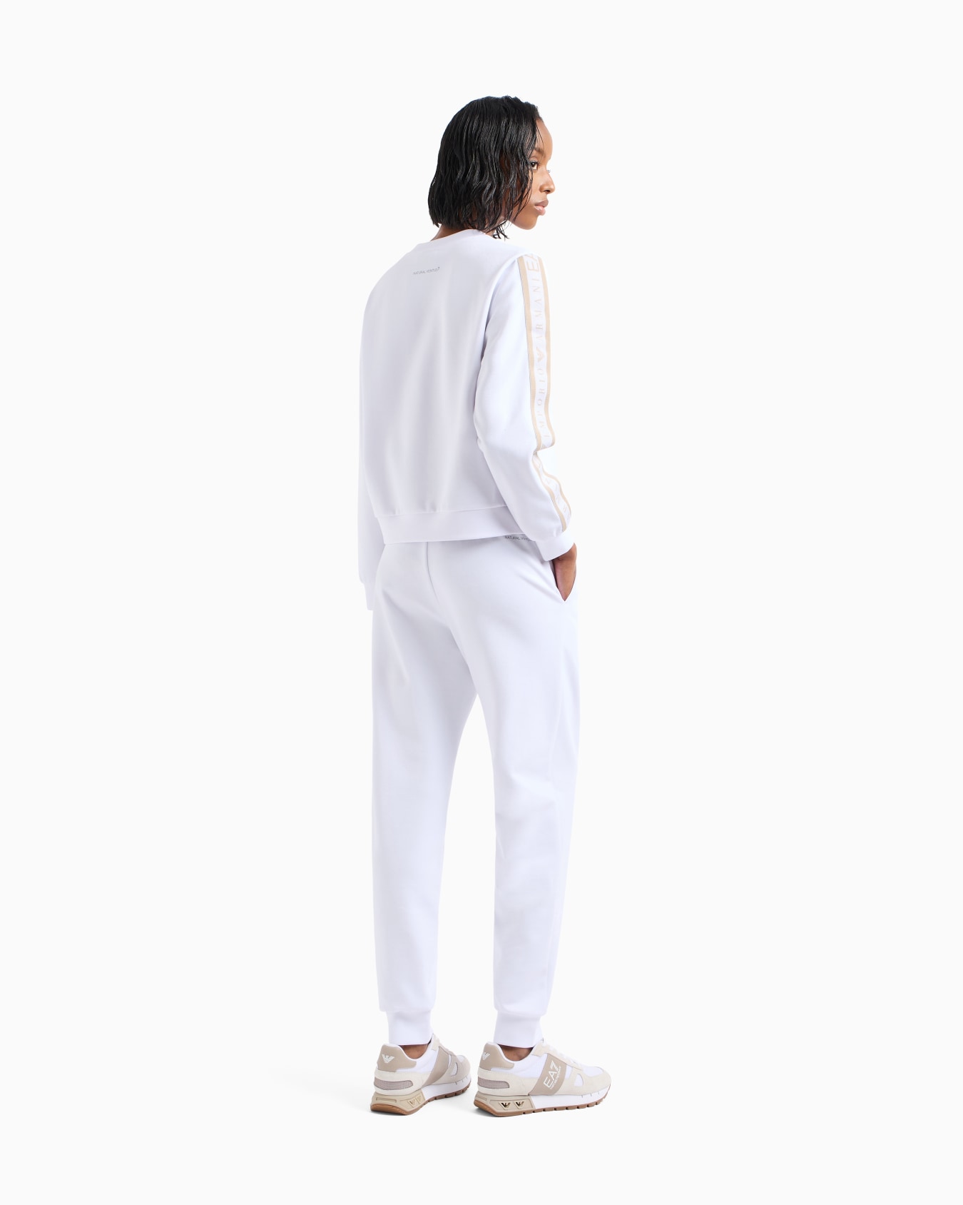 Dynamic Athlete tracksuit in Natural VENTUS7 technical fabric Slide 2