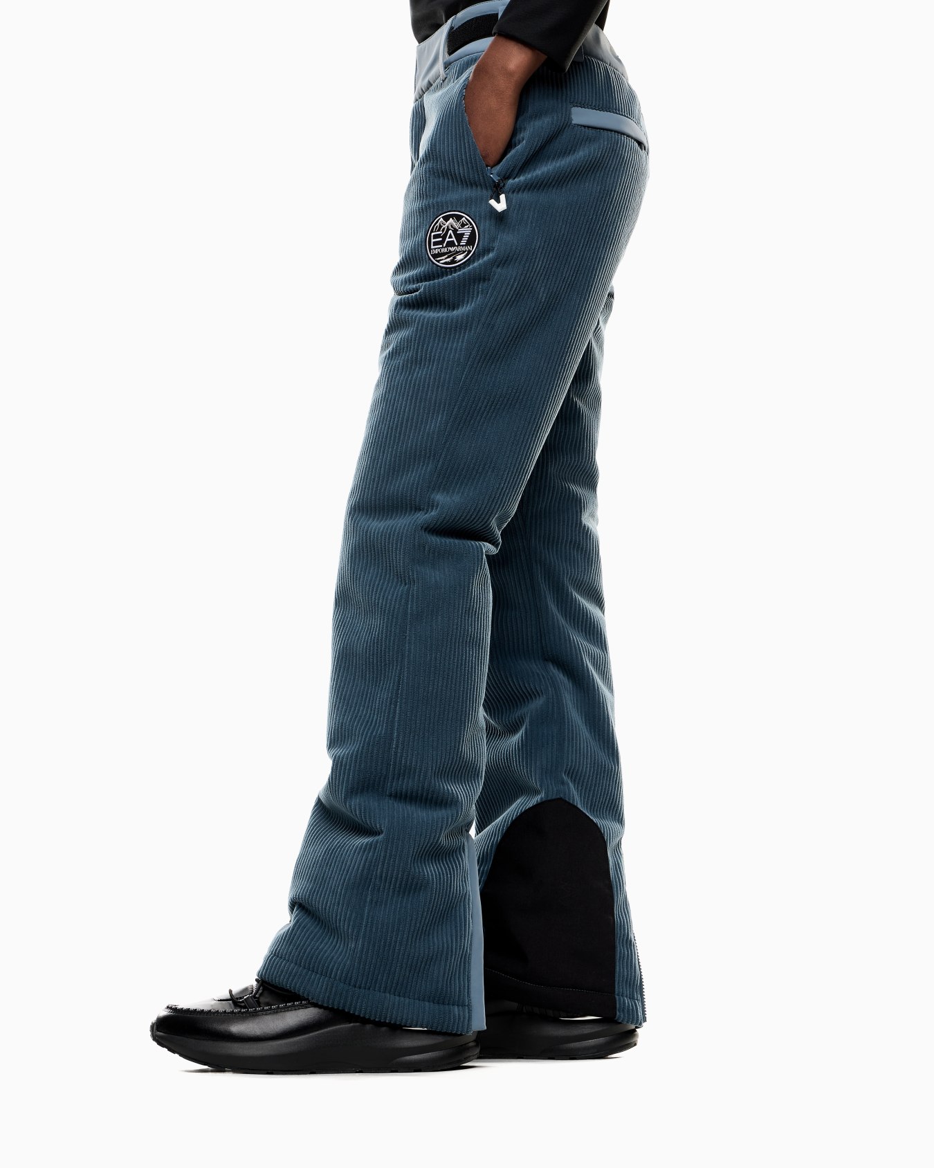 Technical ski trousers with STRATUM7 padding Slide 4
