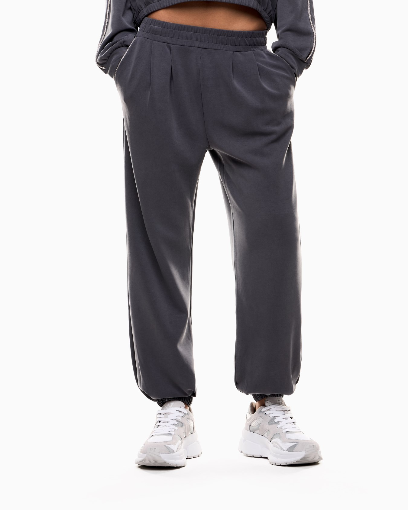 Precious stretch modal interlock joggers Slide 3