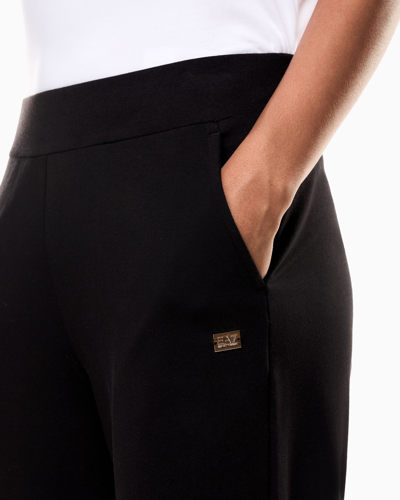 Core Lady stretch-cotton wide-leg trousers Slide 4