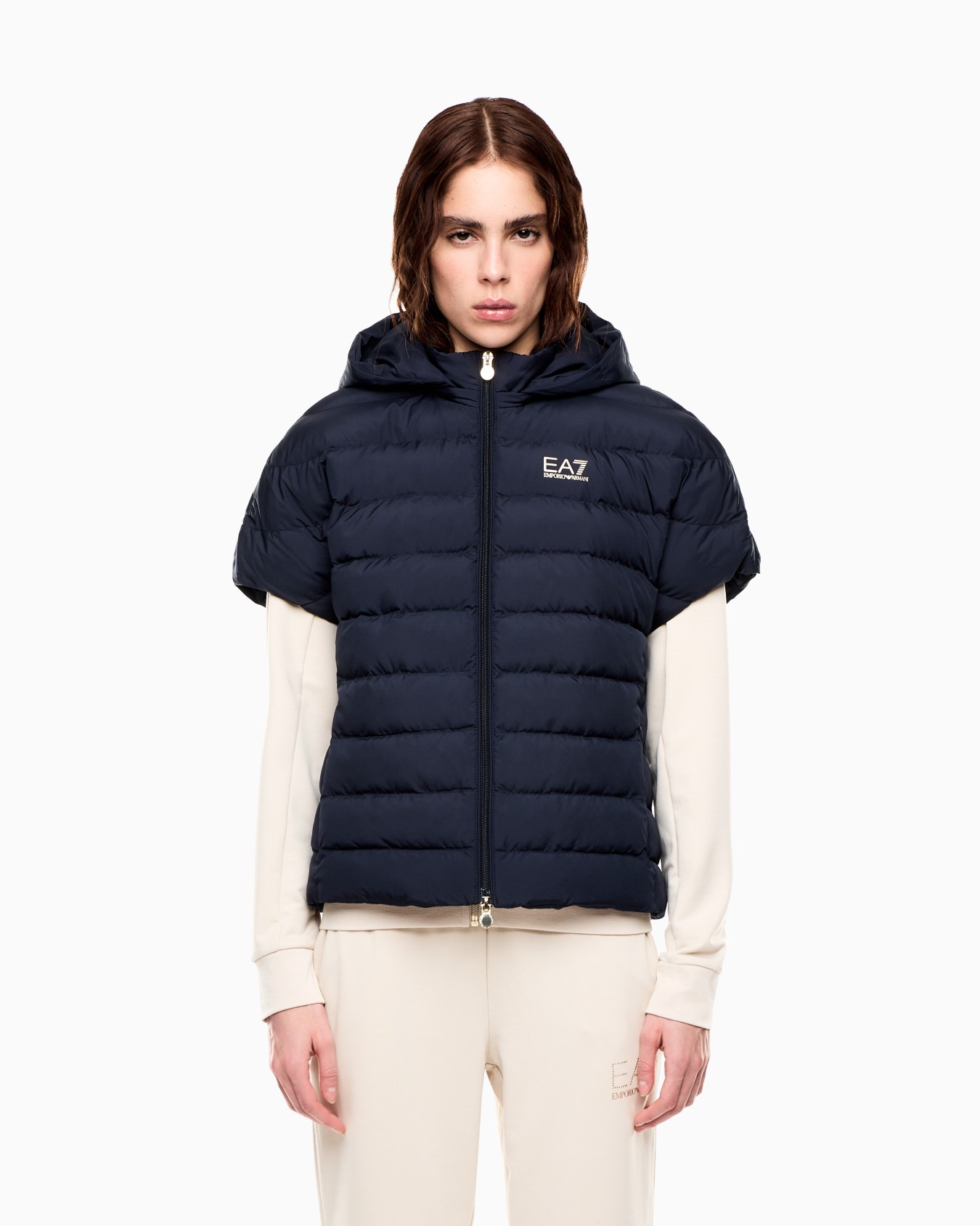 Veste matelassée repliable Core Lady en nylon léger Diapositive 3