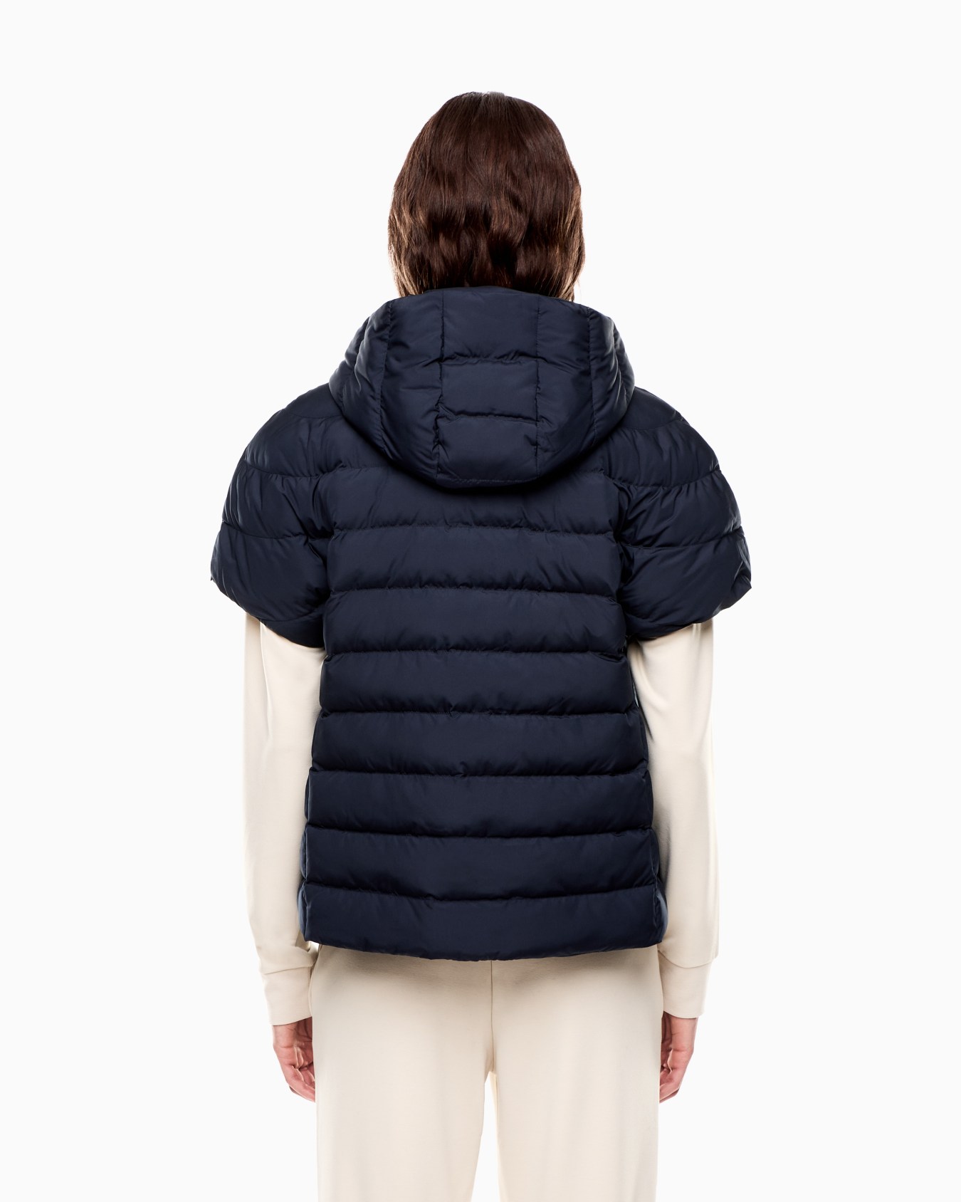 Veste matelassée repliable Core Lady en nylon léger Diapositive 2