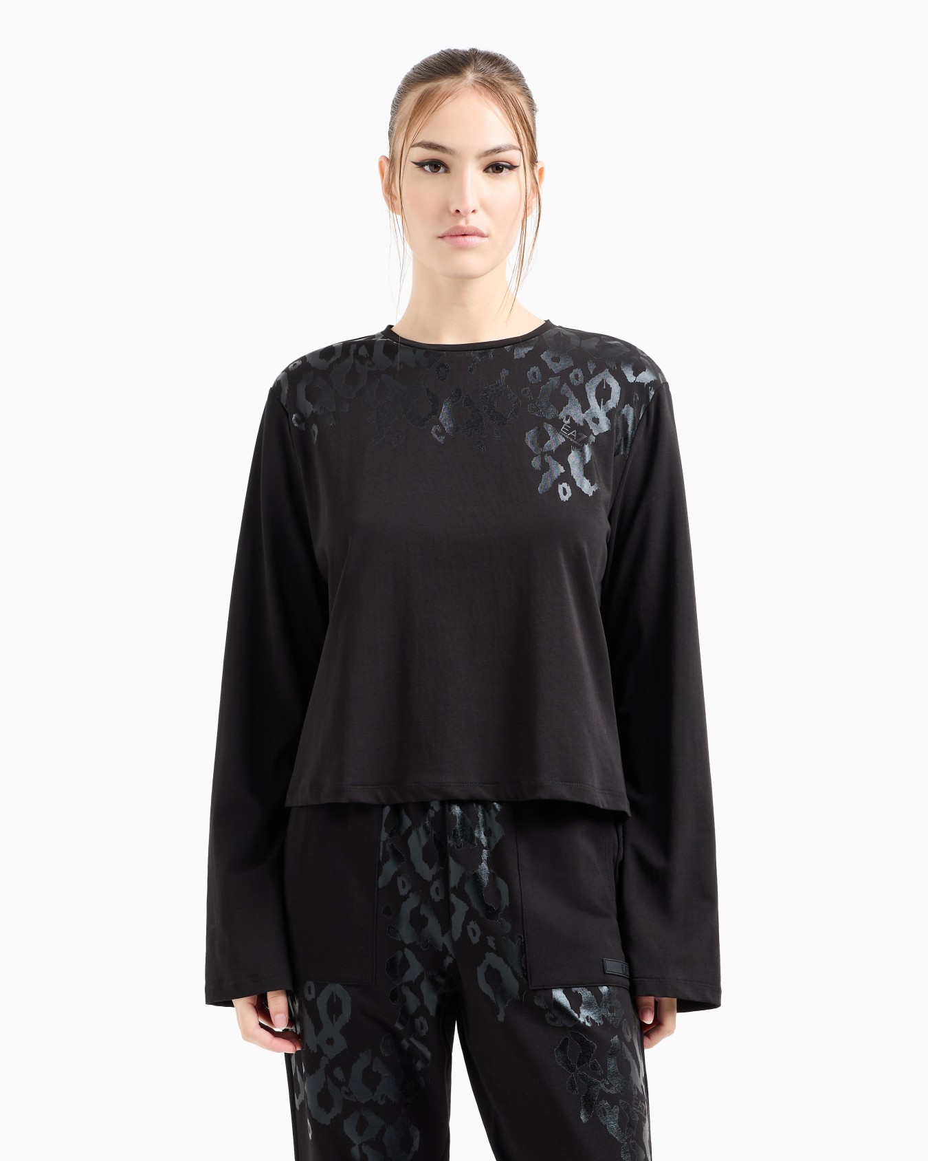 Graphic Series stretch-cotton long-sleeved T-shirt Slide 3