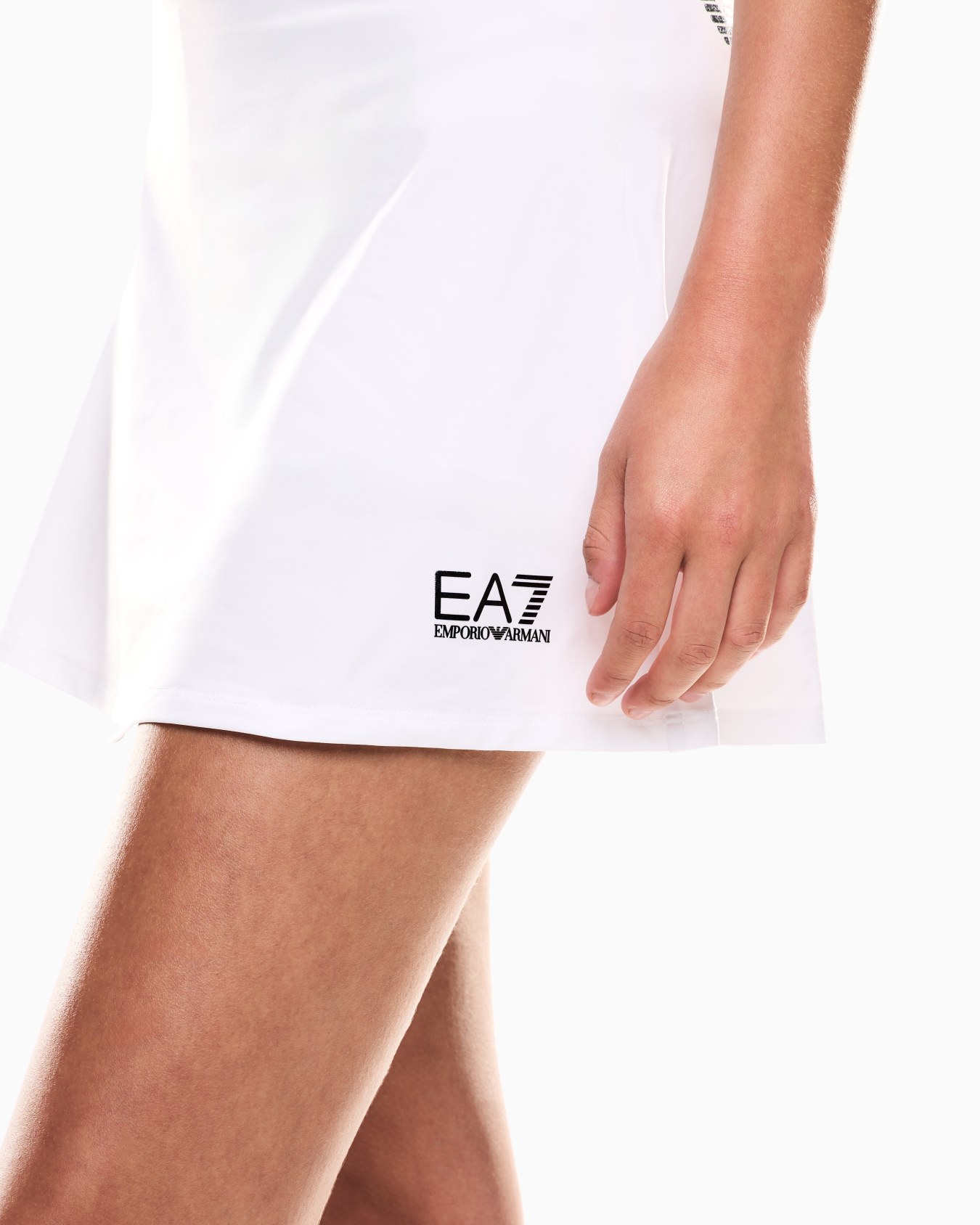 Tennis Pro mini skirt in VENTUS7 technical fabric Slide 6