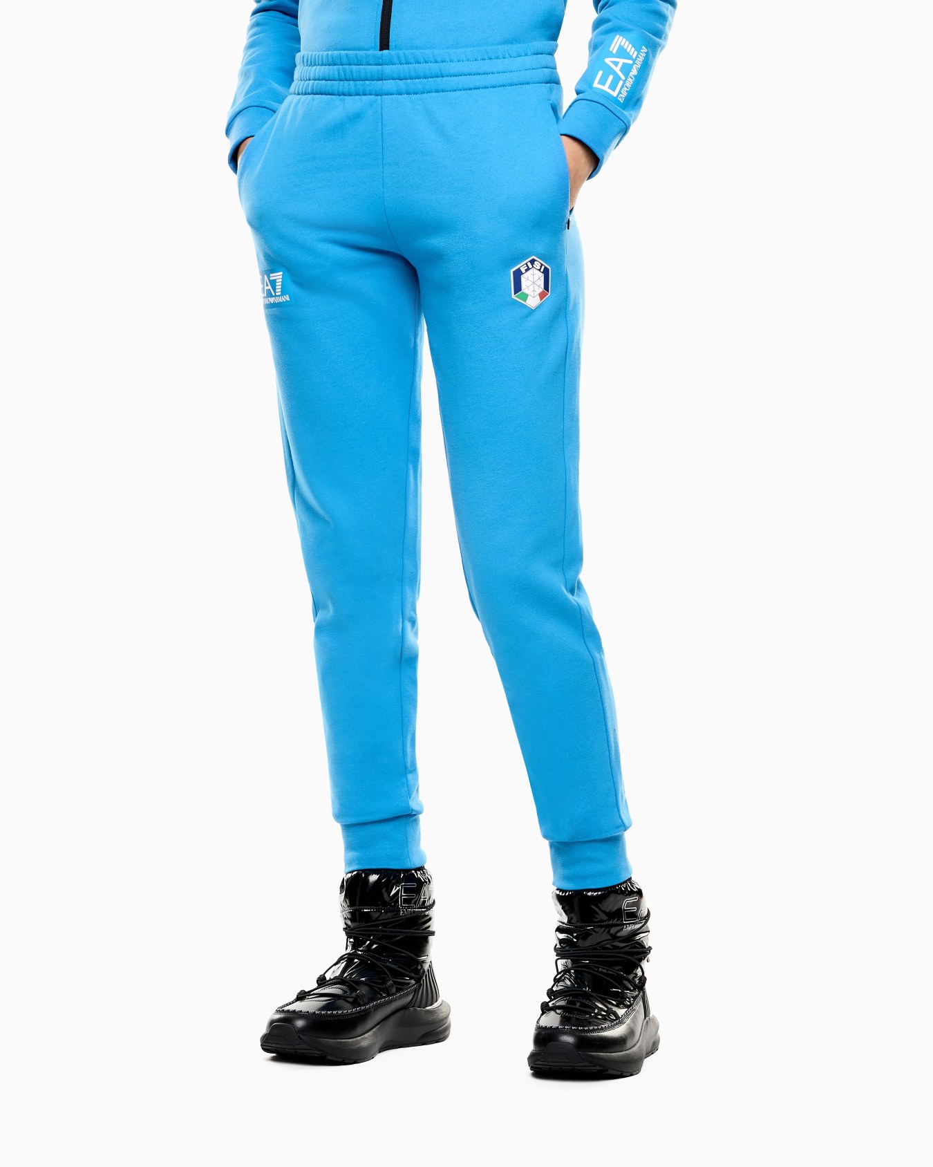 FISI Collection joggers in Natural VENTUS7 Slide 3