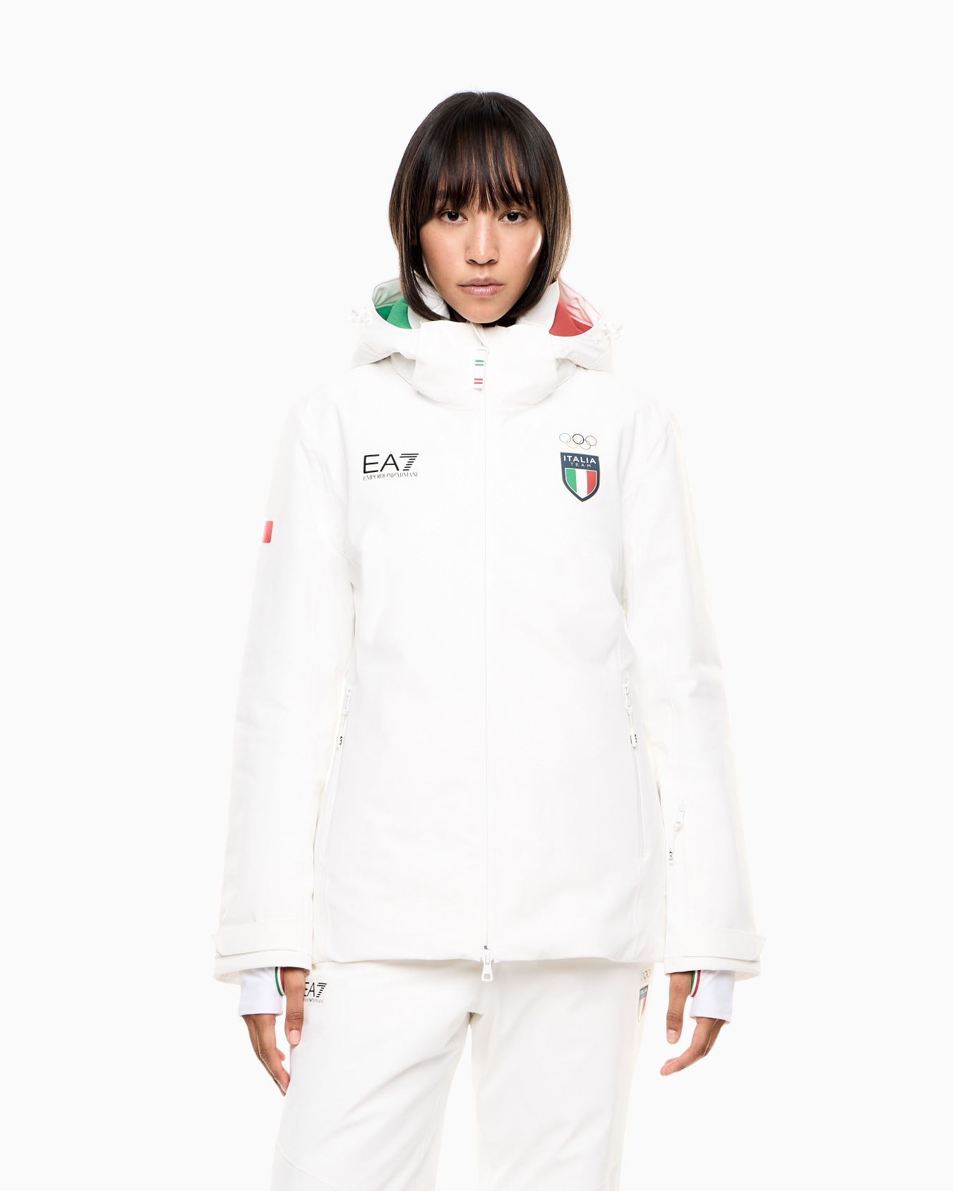 Ski jacket in PROTECTUM7 technical fabric with STRATUM7 padding  Slide 3