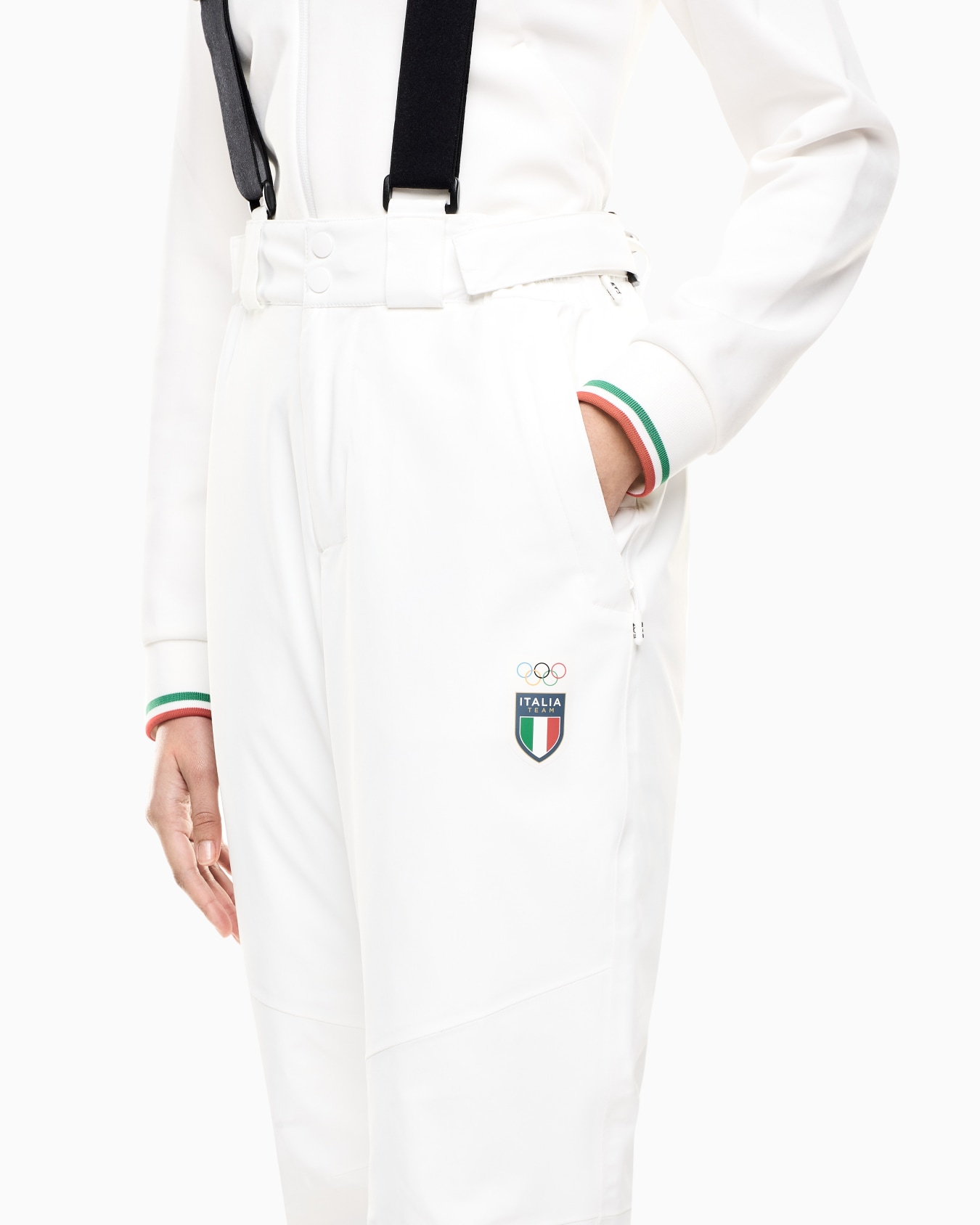 Ski trousers in PROTECTUM7 technical fabric with STRATUM7 padding  Slide 4