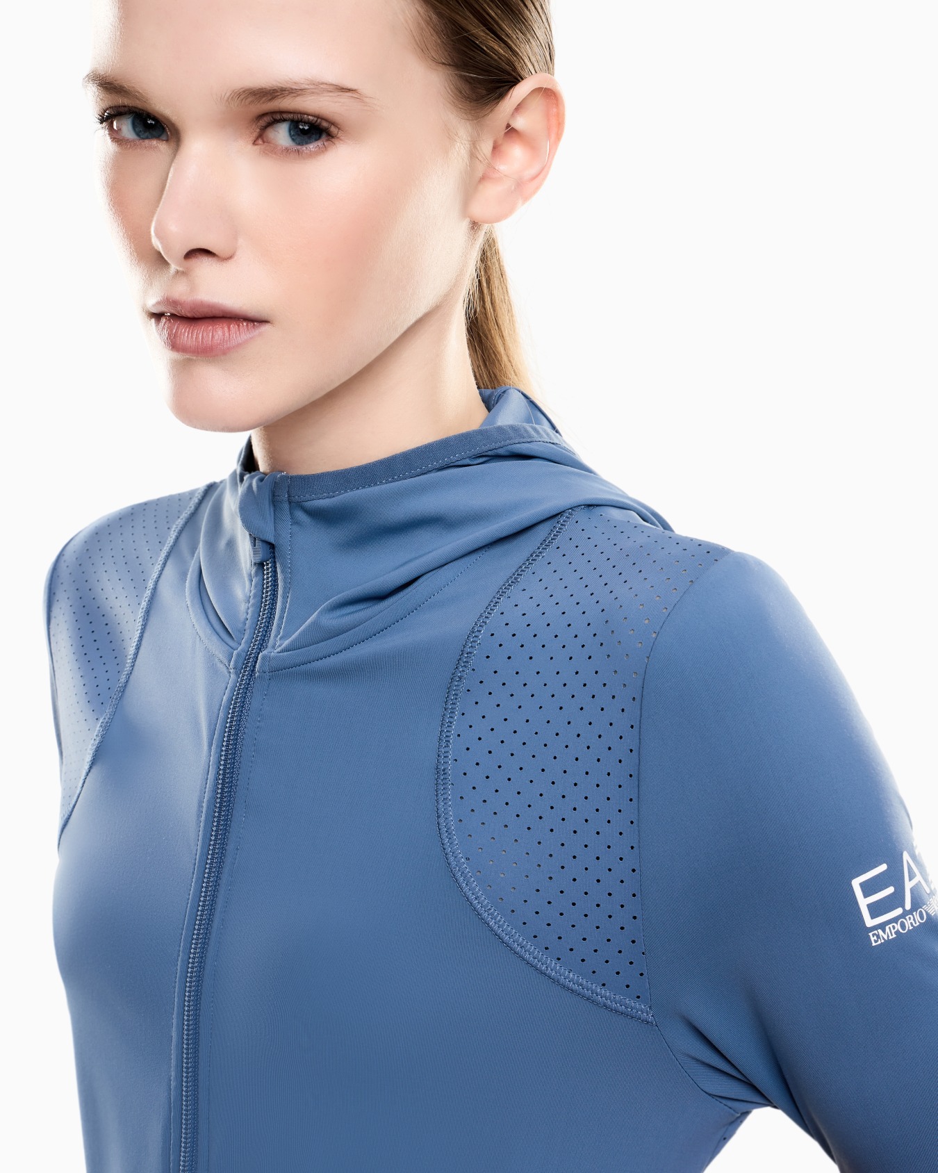 Dynamic Athlete hooded sweatshirt in VENTUS7 technical fabric Slide 4