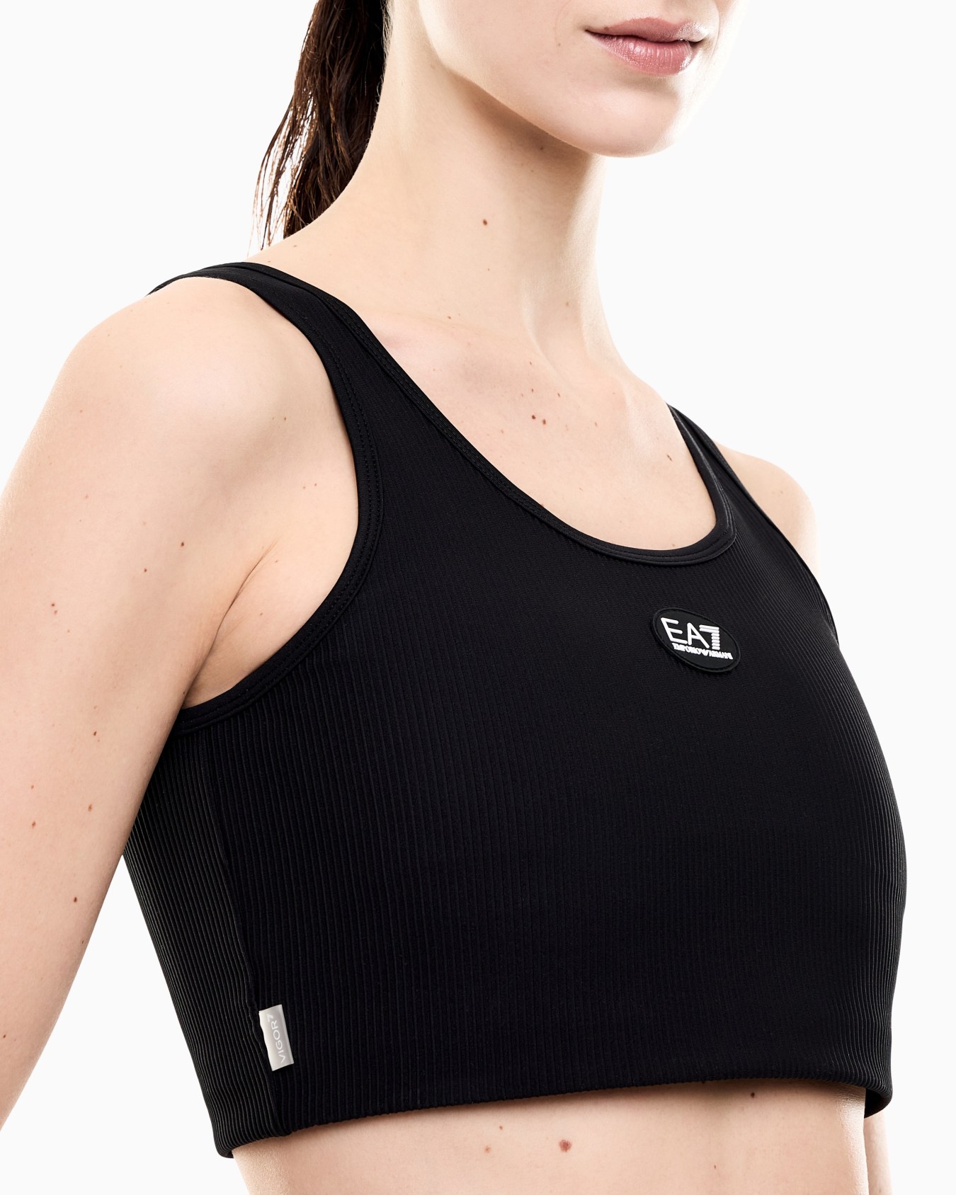 Dynamic Athlete sports bra in VIGOR7 technical fabric Slide 4