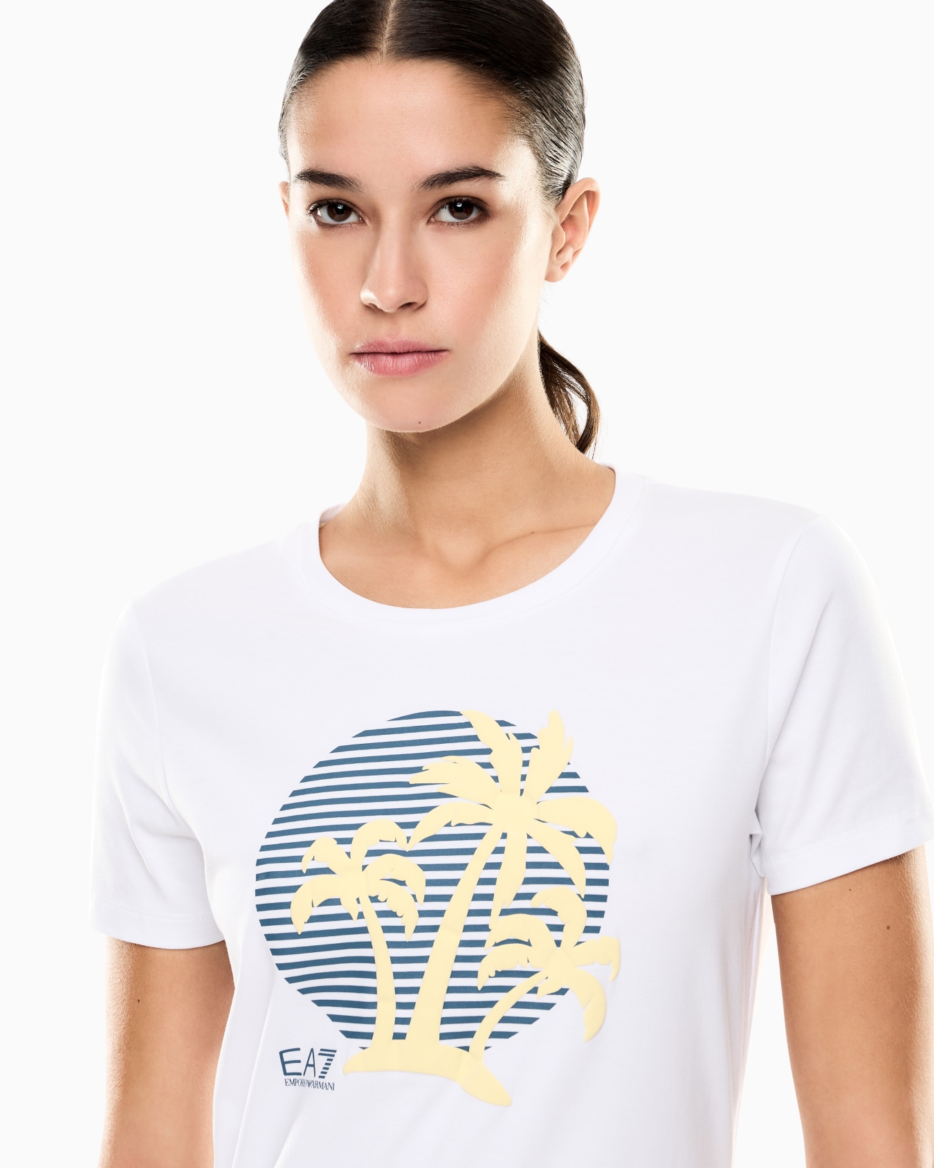 T-shirt à col ras-du-cou  en jersey stretch Diapositive 4