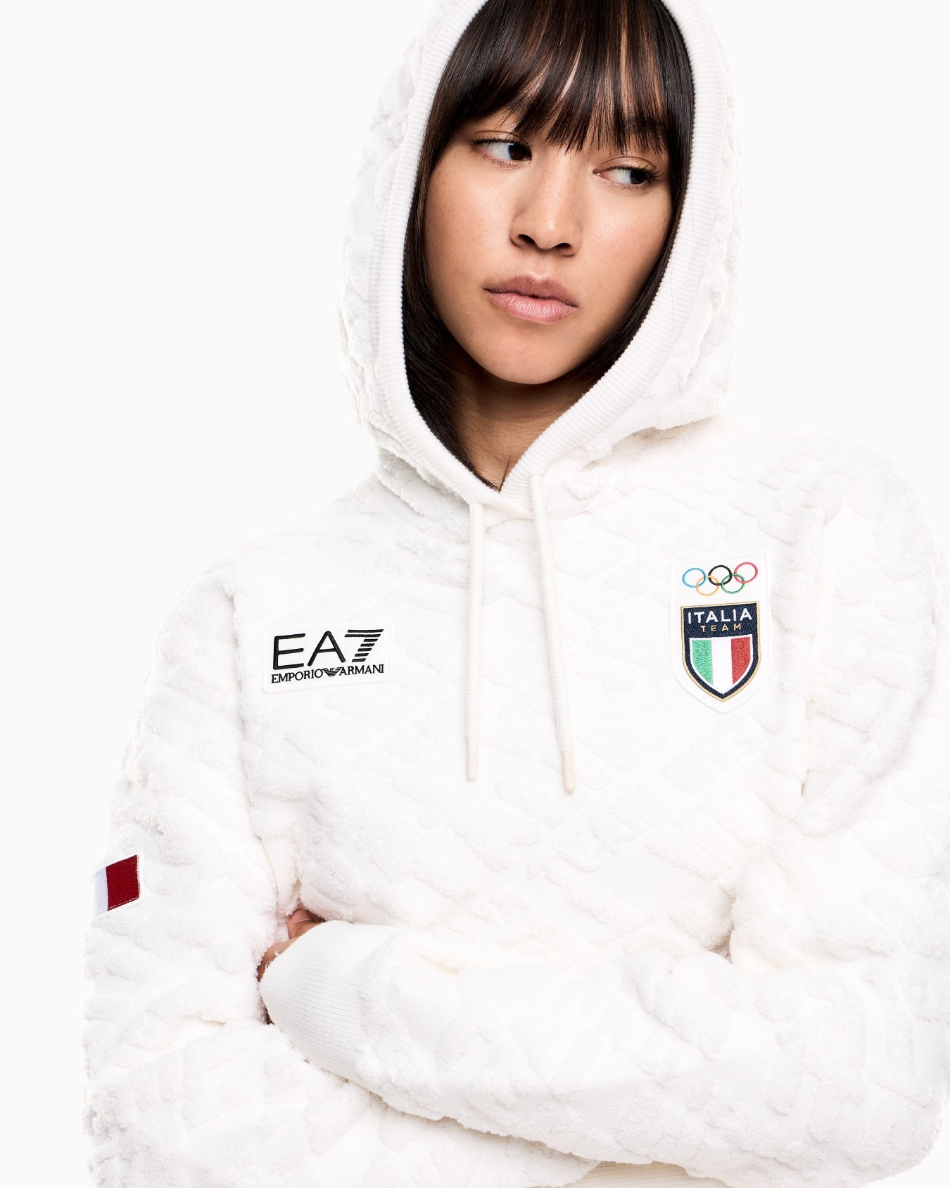 Italia Team Milano Cortina 2026 Felpa con cappuccio e stampa "ITALIA TEAM" embossed all over Slide 4