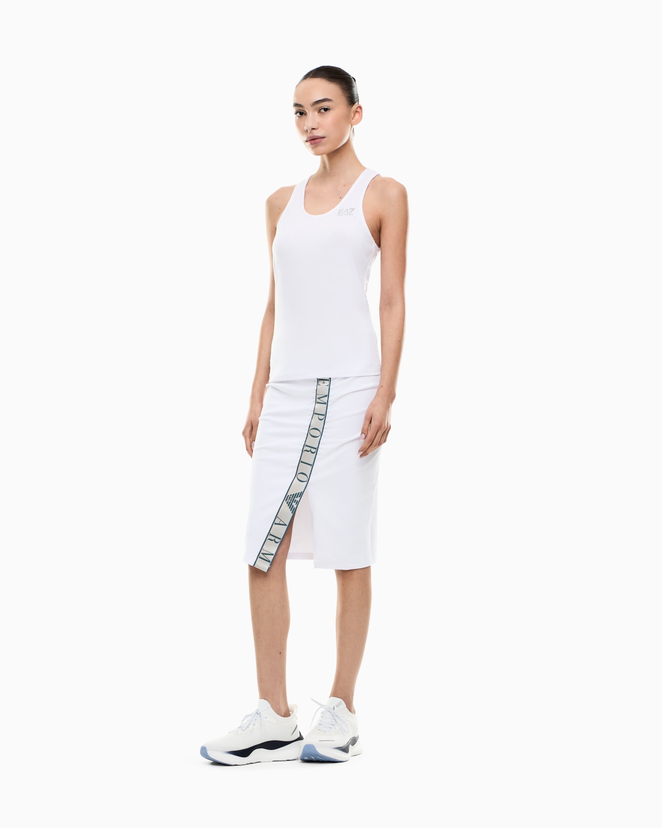 Dynamic Athlete tank top in Natural VENTUS7 technical fabric Slide 1