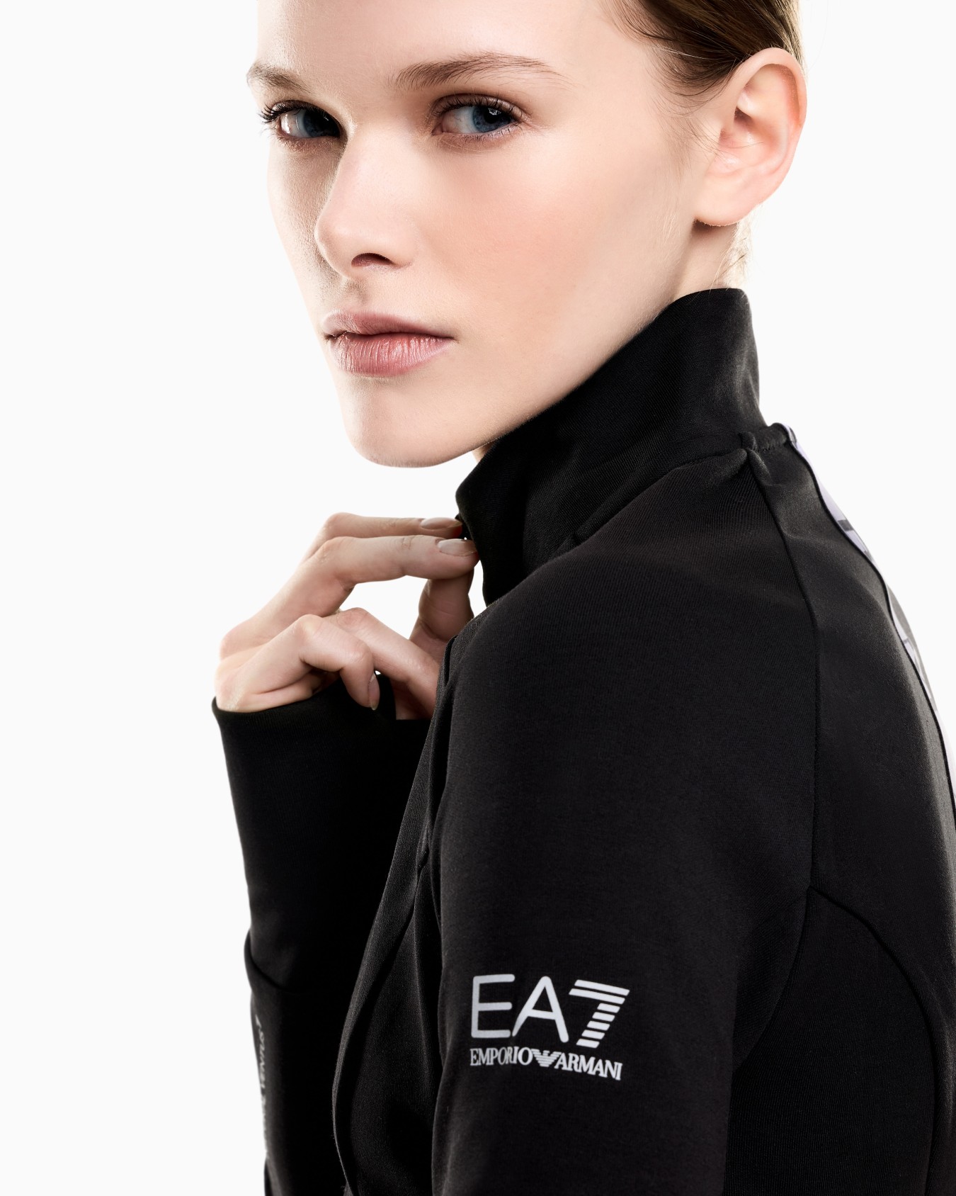 Sweatshirts mit Reißverschluss Folie 4