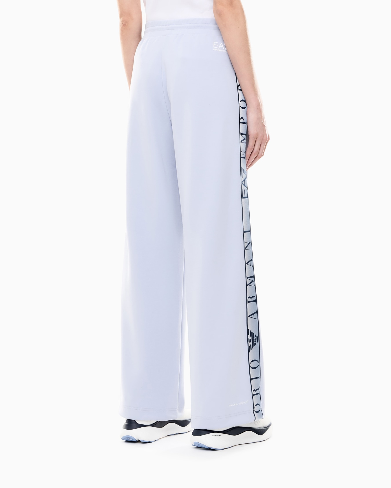 Dynamic Athlete trousers in Natural VENTUS7 technical fabric Slide 3