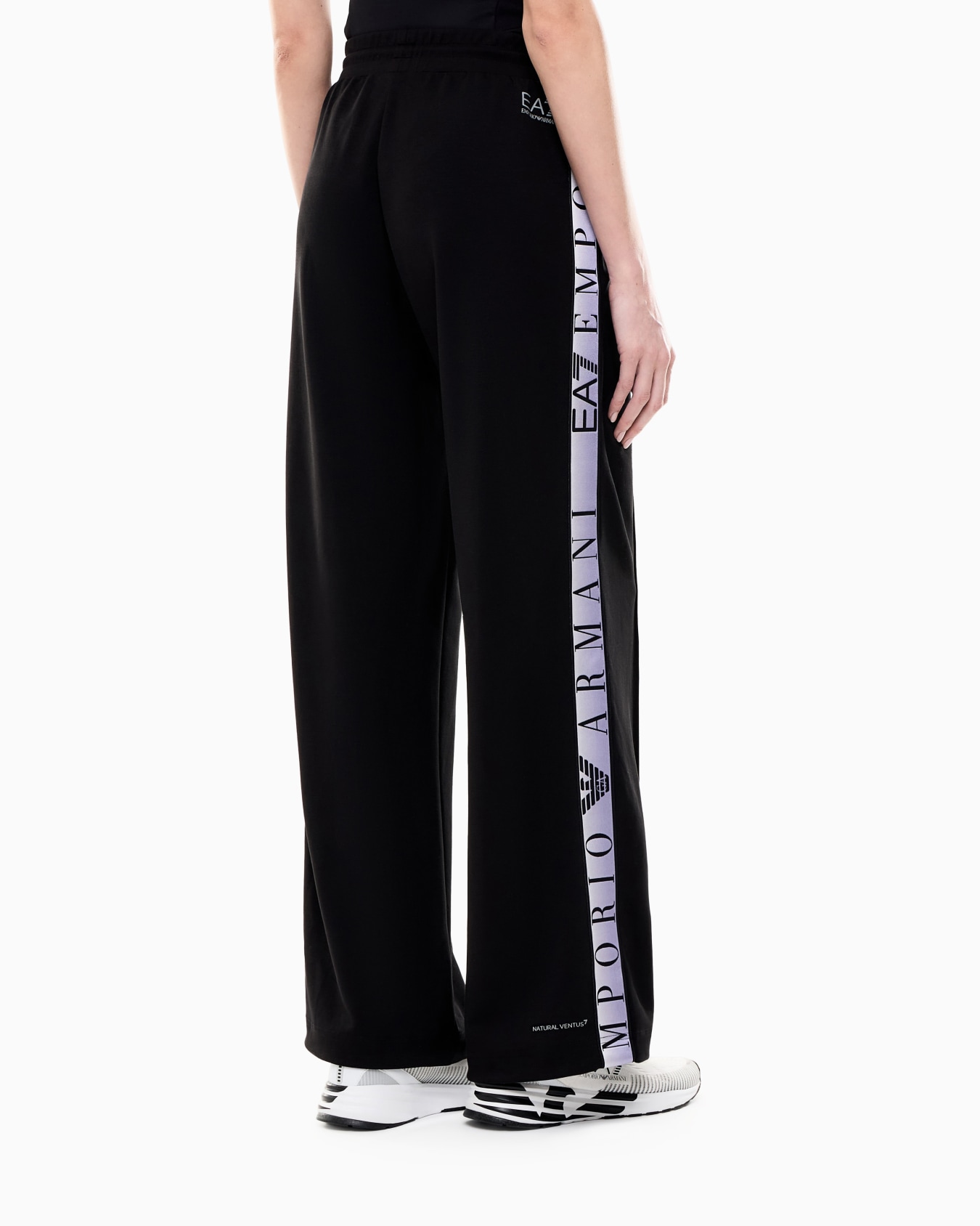 Dynamic Athlete trousers in Natural VENTUS7 technical fabric Slide 3