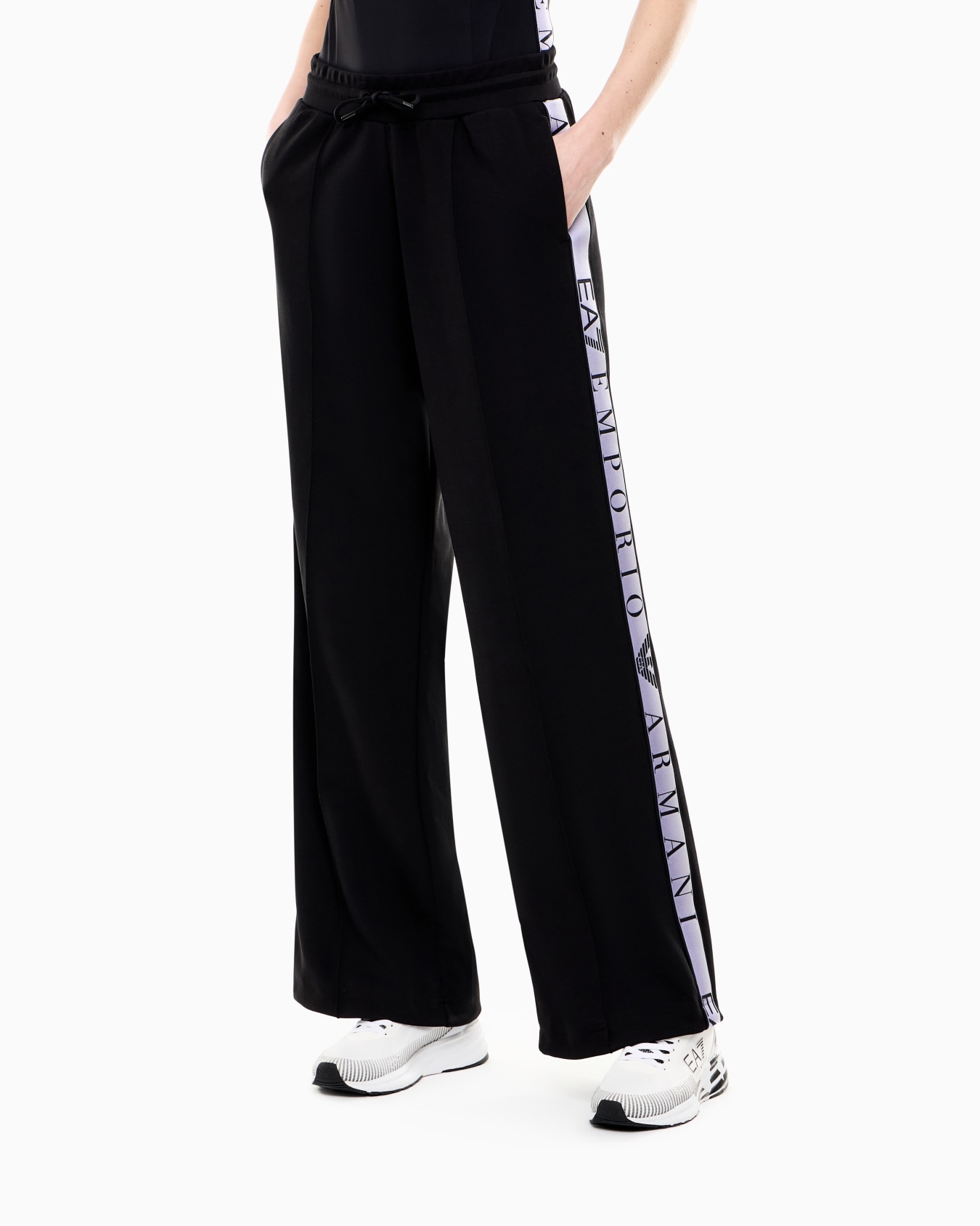 Dynamic Athlete trousers in Natural VENTUS7 technical fabric Slide 2