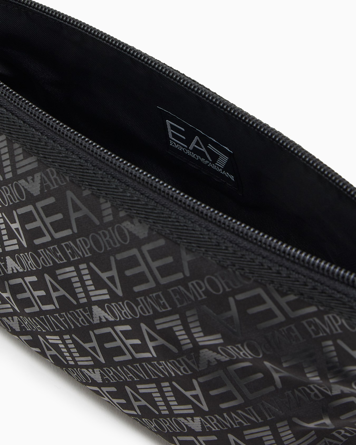 Pouch in monogram technical fabric Slide 3