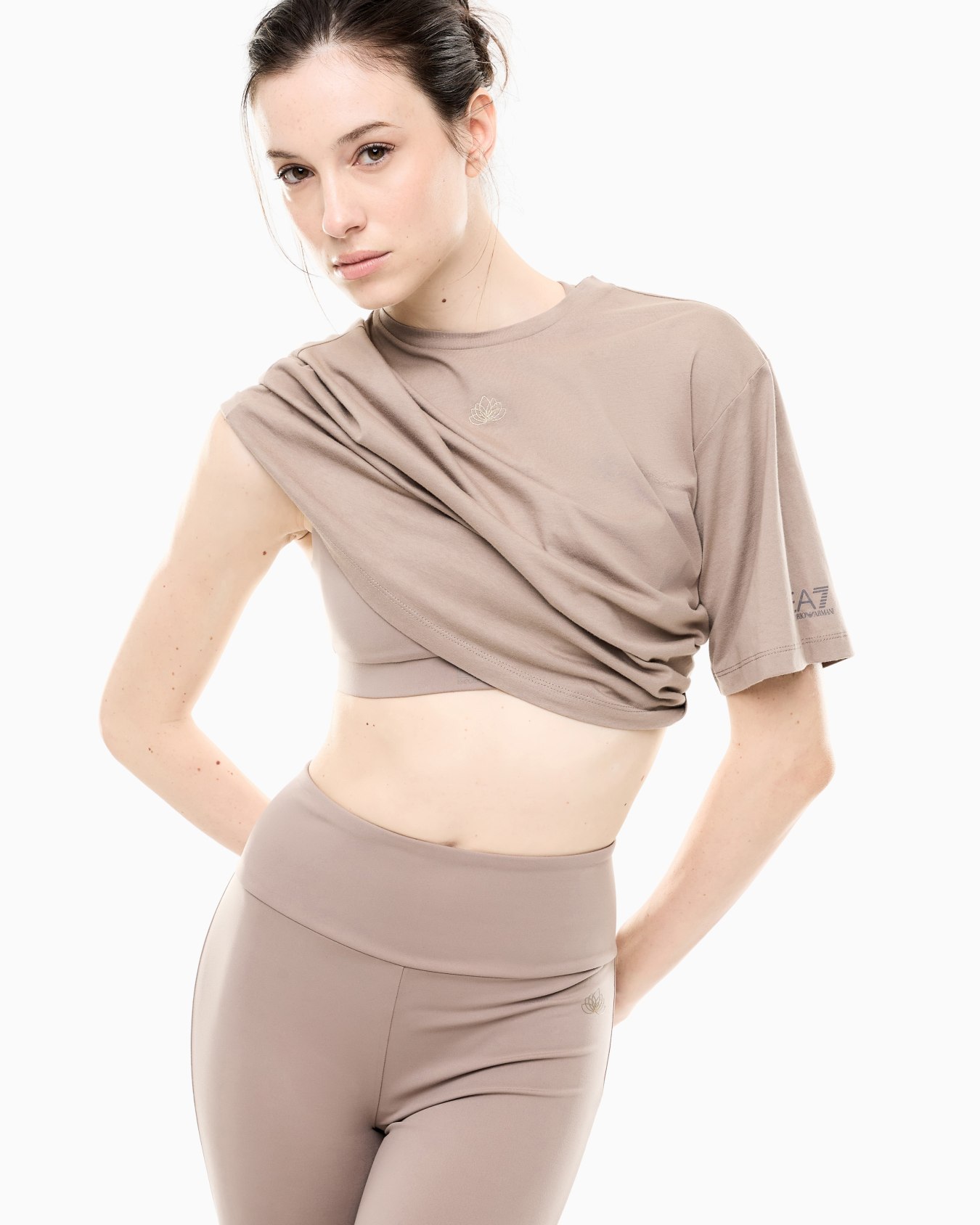 Oversized boxy t-shirt Vigor Fullness in cotton jersey Slide 7