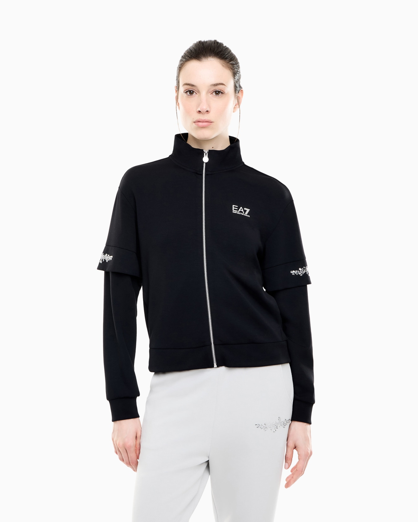 Sweatshirt Logo Series in modal with crystals Slide 3