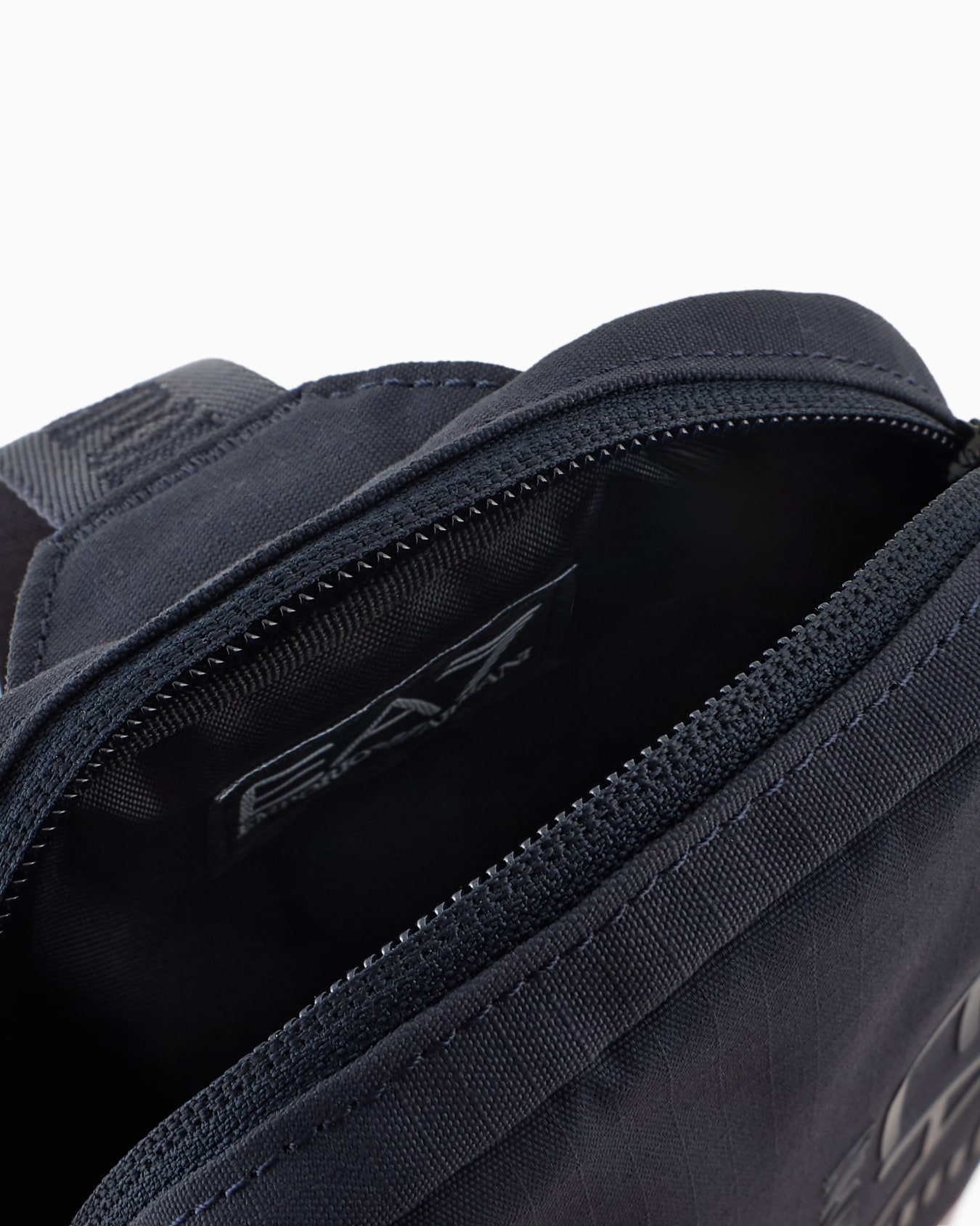 Crossbody Bags Slide 3