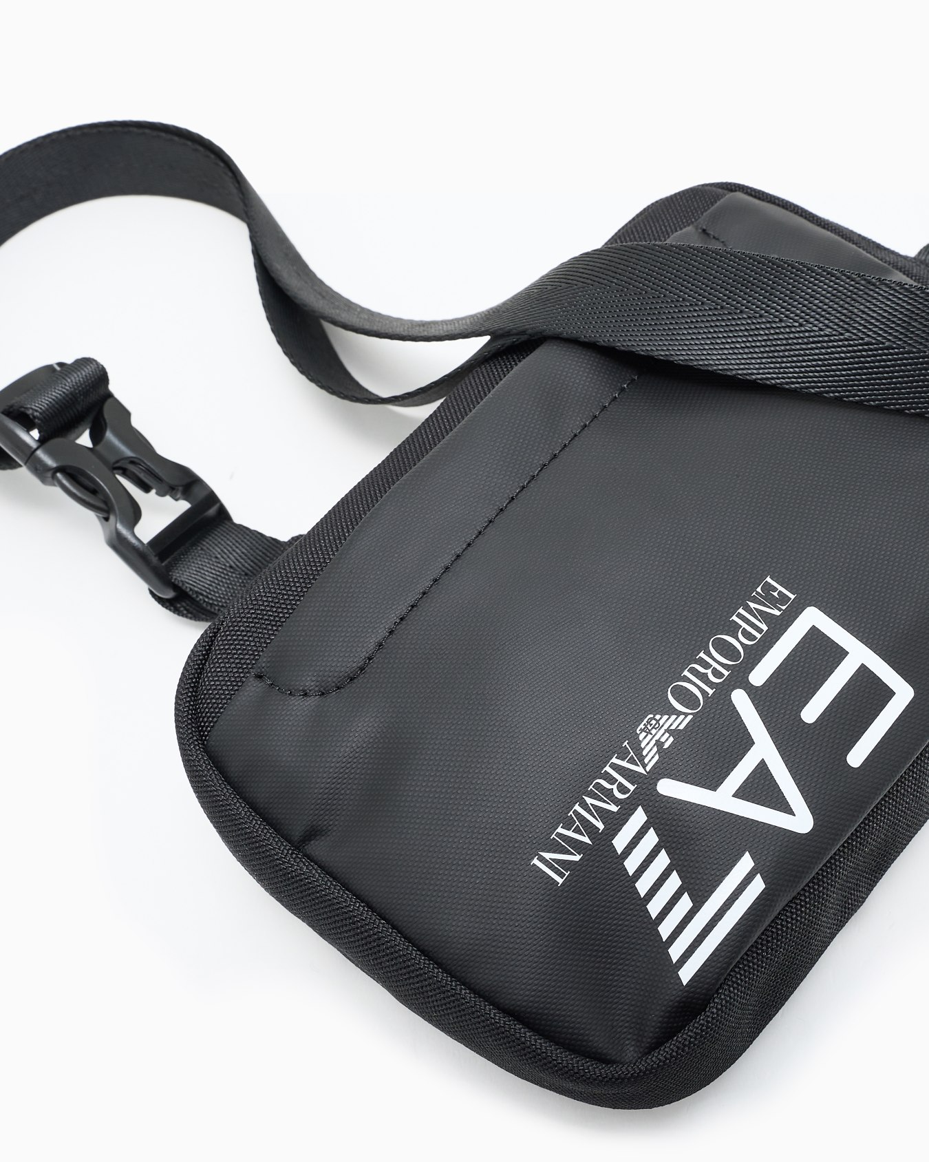 Petit sac à bandoulière Train Core avec grand logo EA7 Diapositive 4