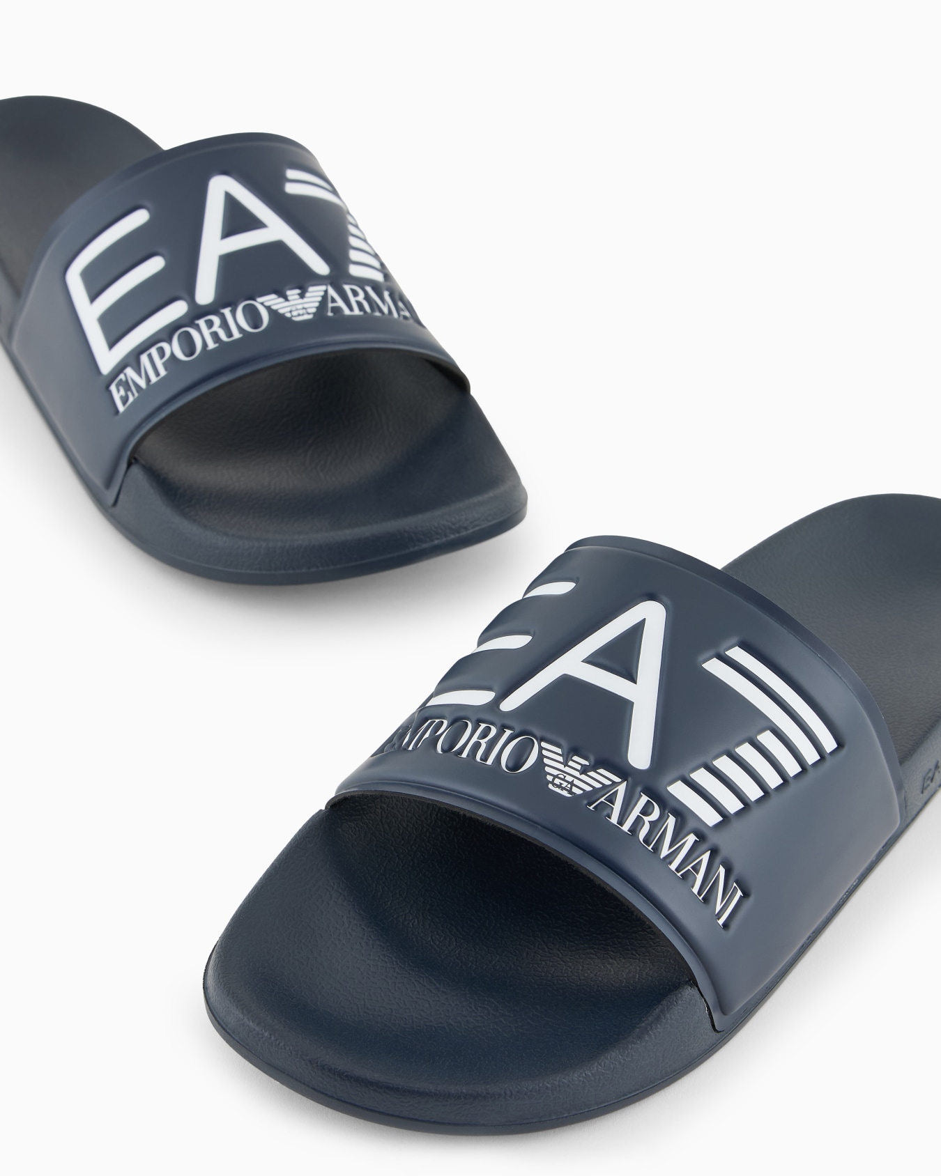 Slides with oversized logo Slide 1