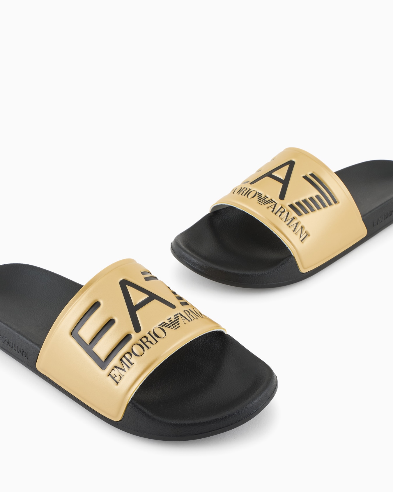 Slides with oversized logo Slide 1