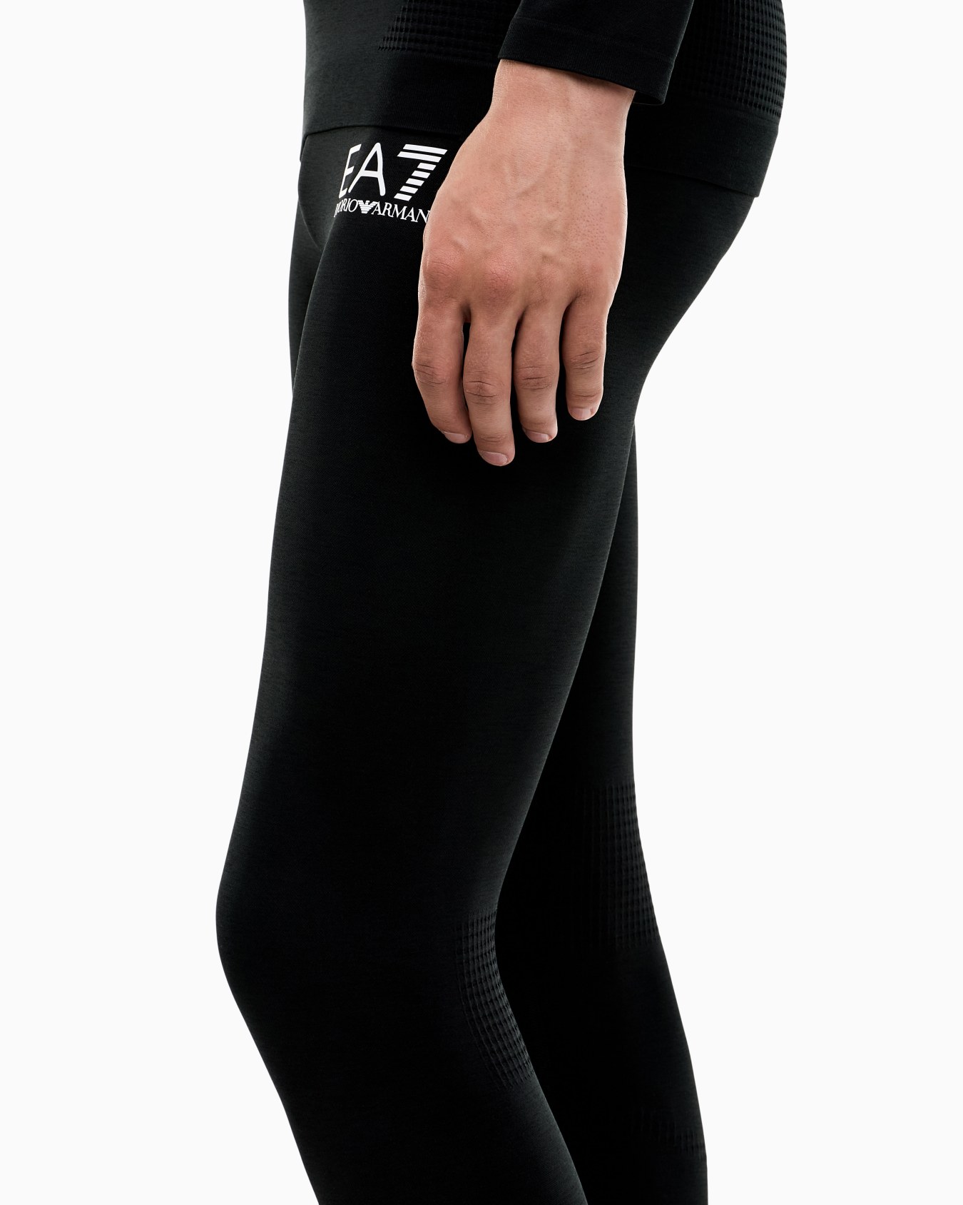 Technical ski intimates set Slide 8