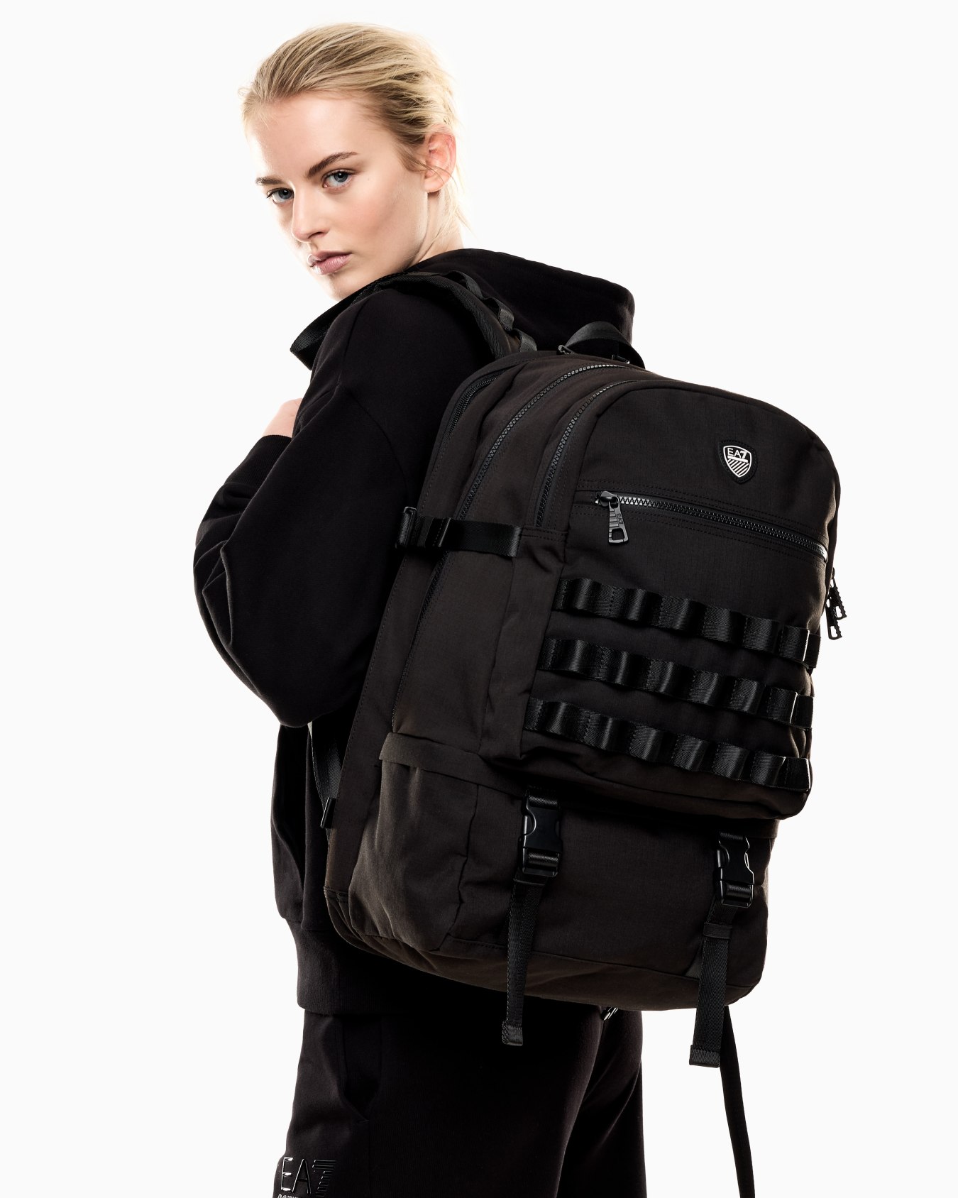Runder Rucksack aus Funktionsgewebe Folie 6