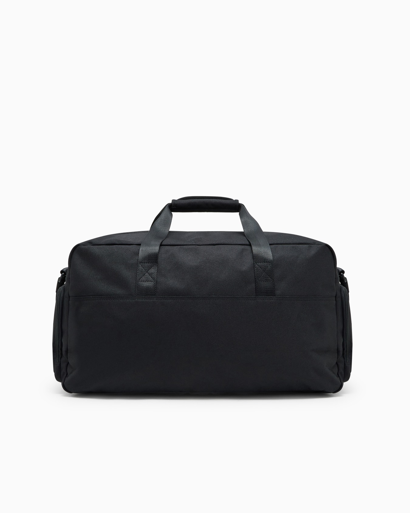 Train Core medium gym bag with oversized EA7 Logo Slide 2