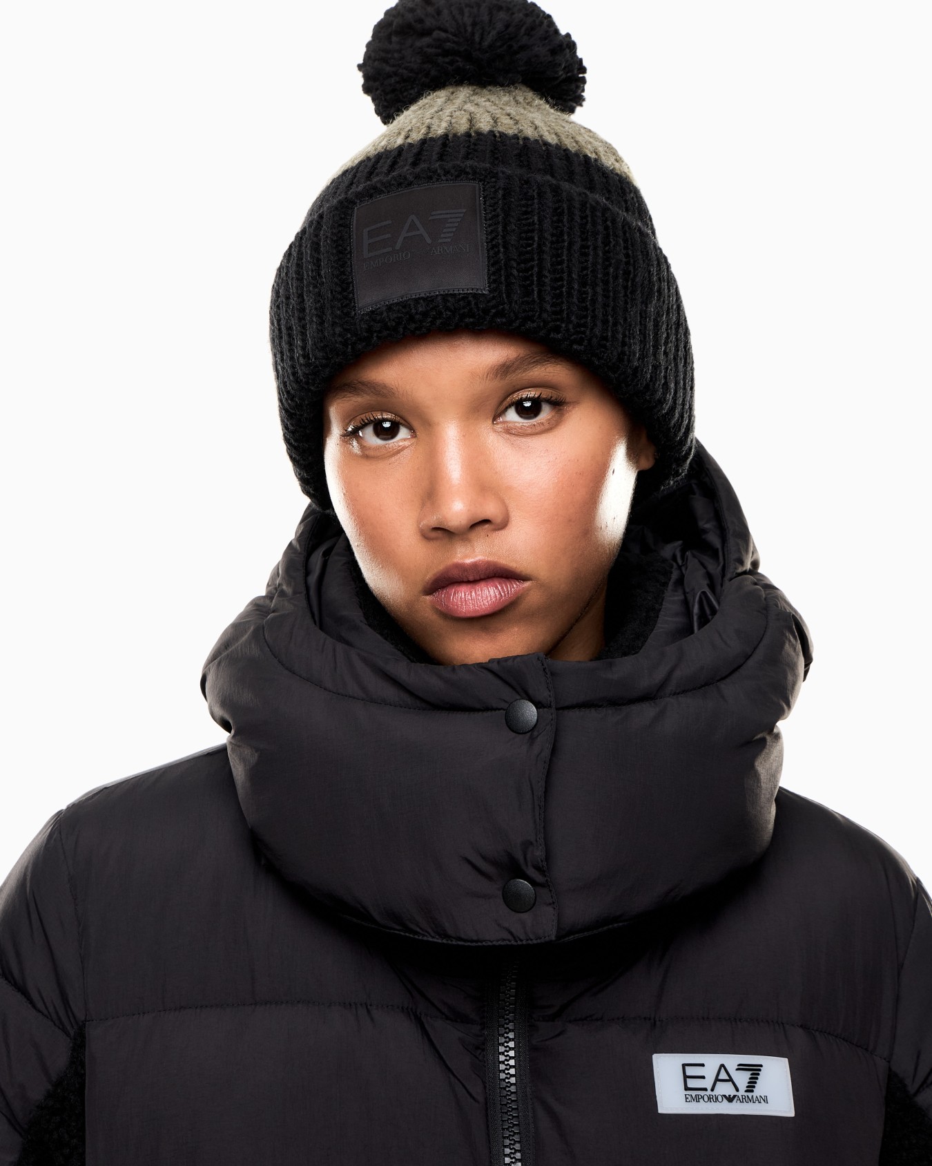 Bonnet à pompon en mélange de laine Diapositive 2