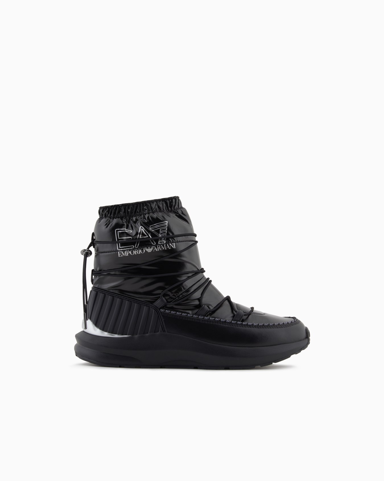 Après-ski boots in technical fabric Slide 0