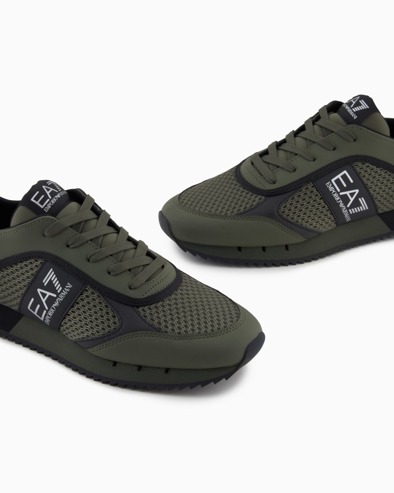 Sneakers noires et blanches Laces Diapositive 4