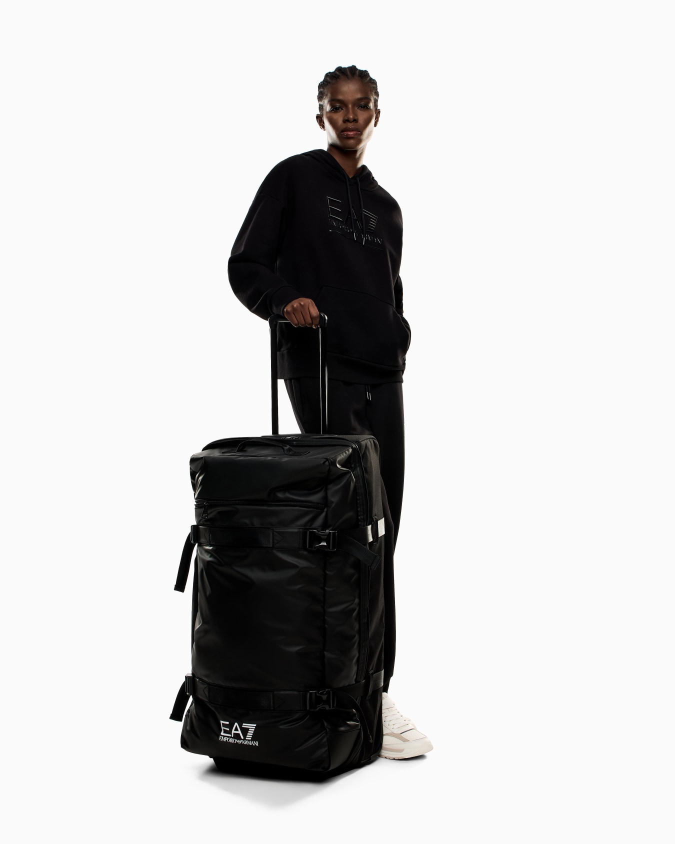 Large technical fabric trolley Slide 7