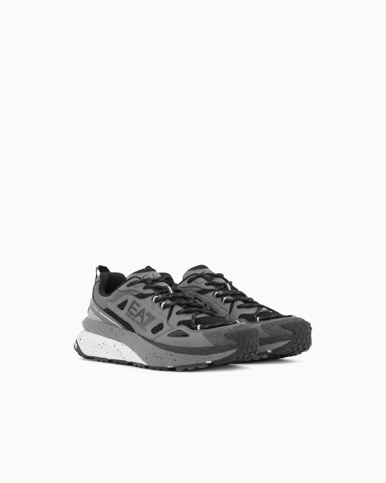 スニーカー スライドする 1