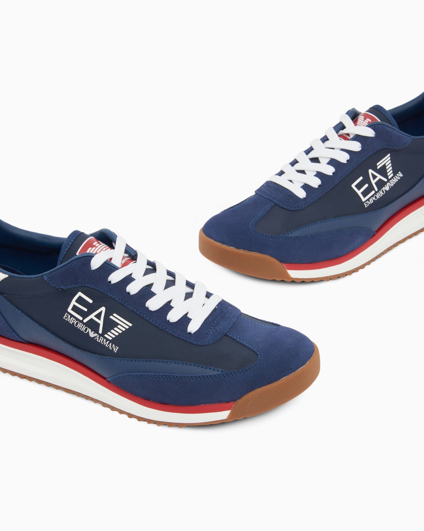 Eclipse leather sneaker with suede inserts Slide 4