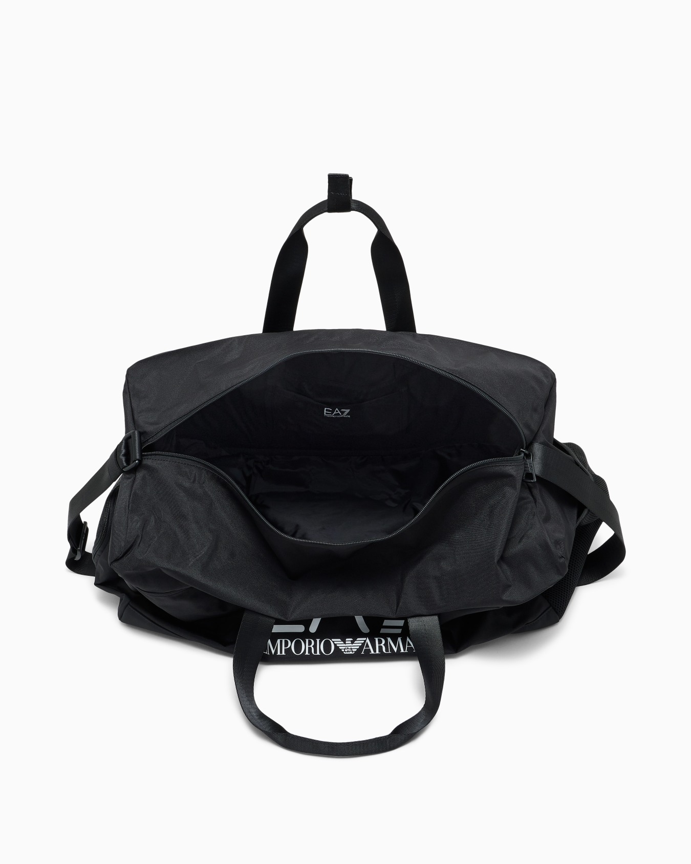 Gym bag with outside coating Slide 3