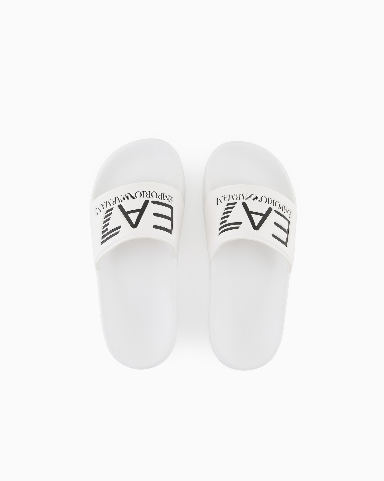 Chanclas con maxilogotipo Diapositiva 2