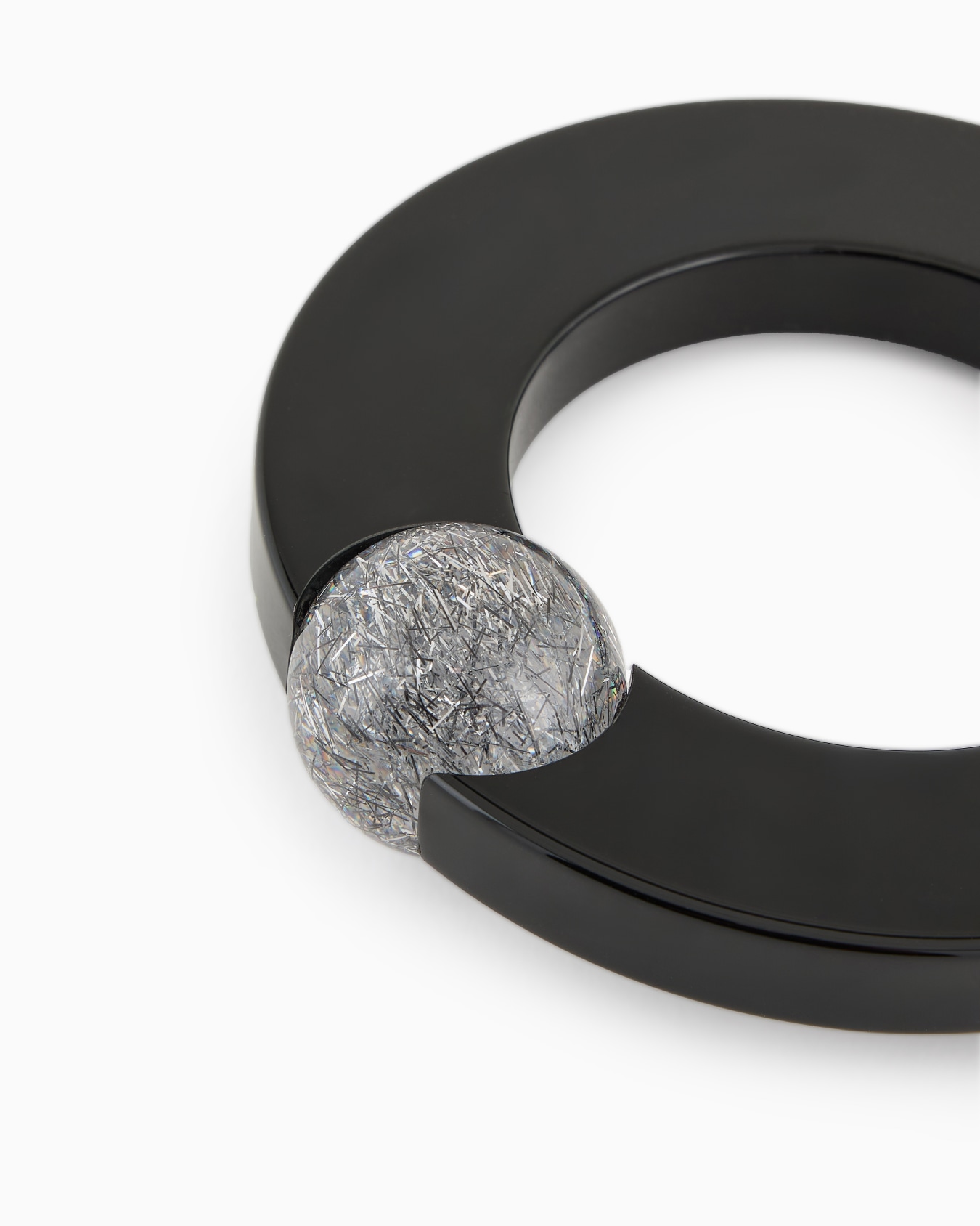 Round bangle with sphere Slide 1