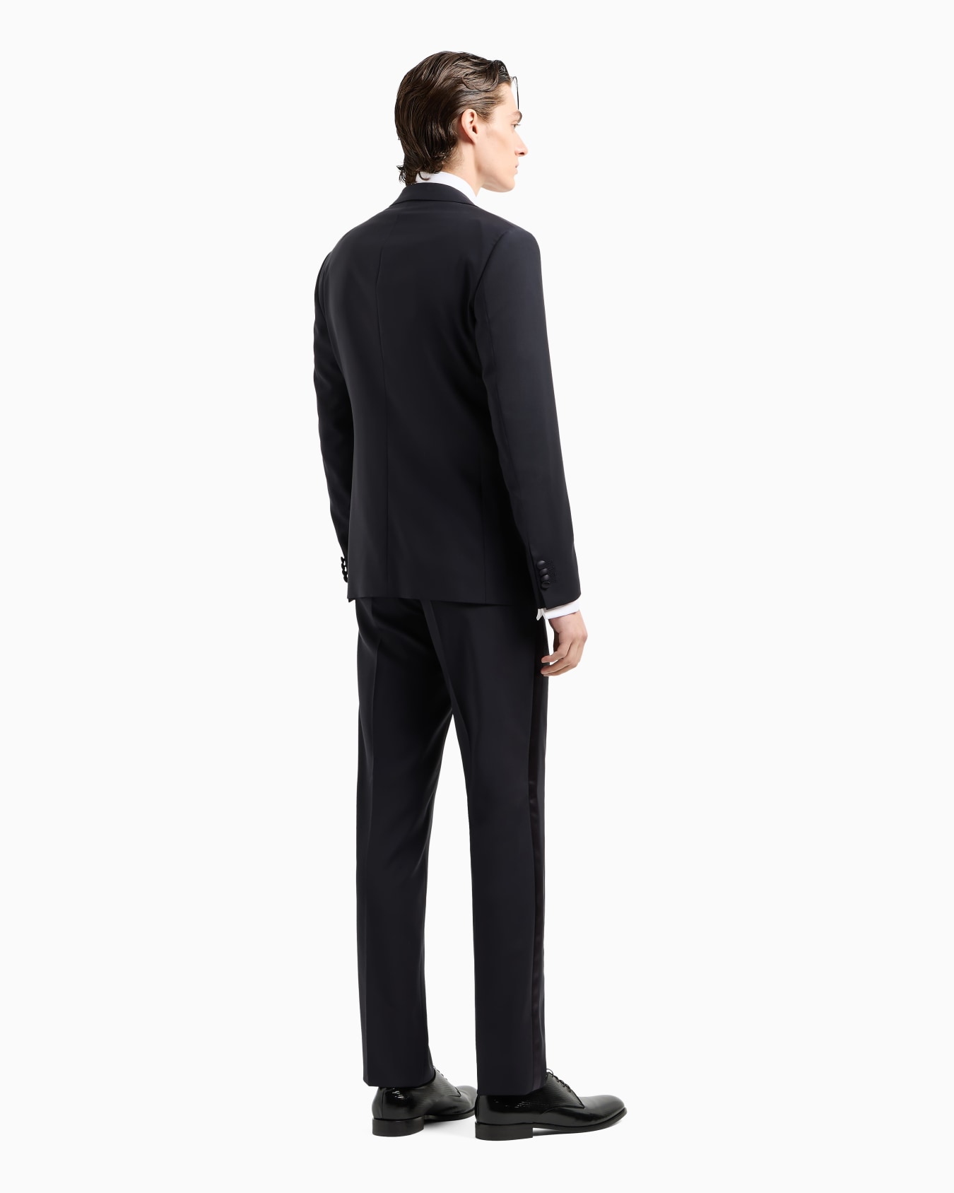 Pure wool, half-canvassed, slim-fit tuxedo from the Icon Soho line Slide 2